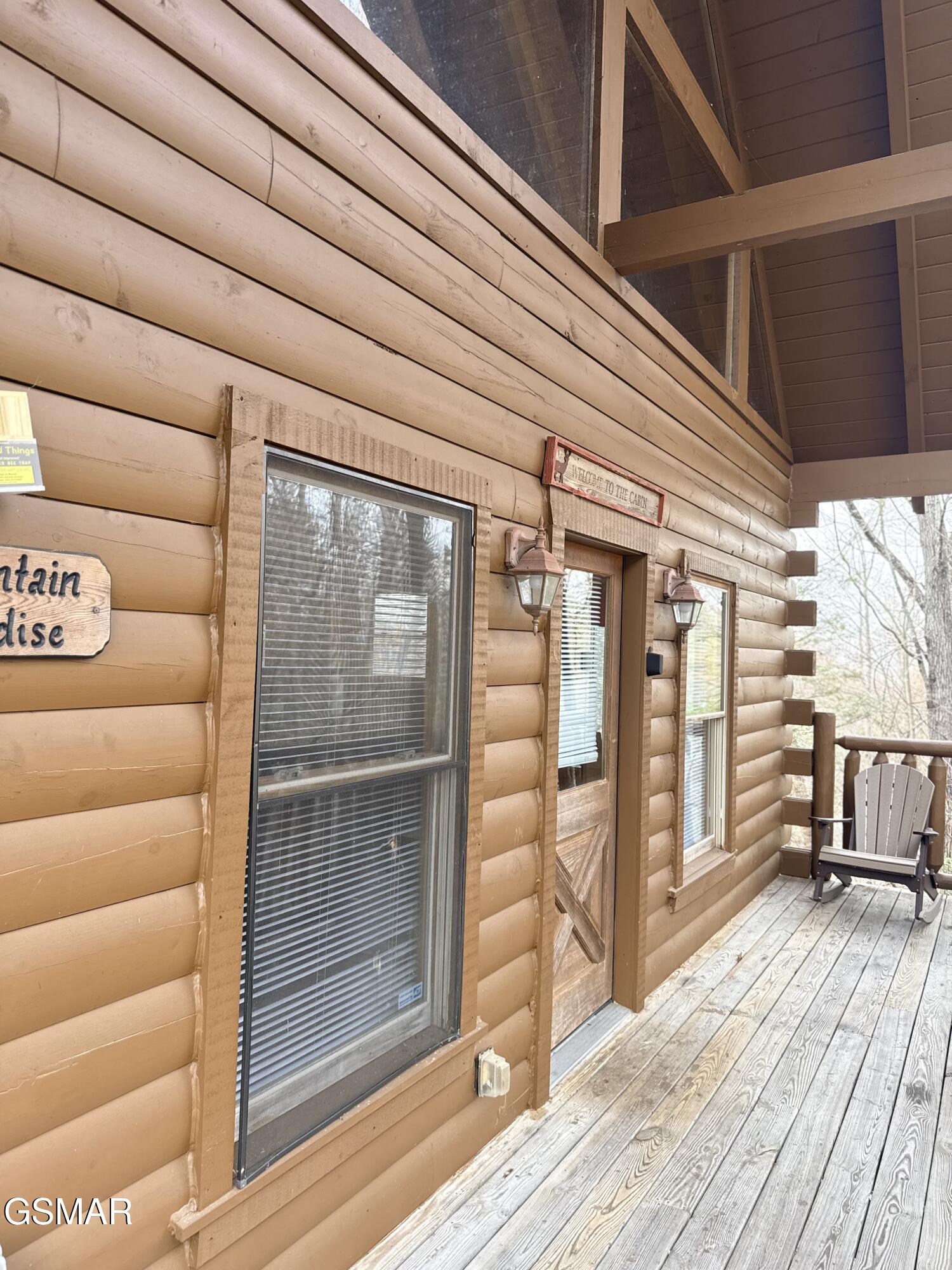1724 Azalea Circle Sevierville TN 37876