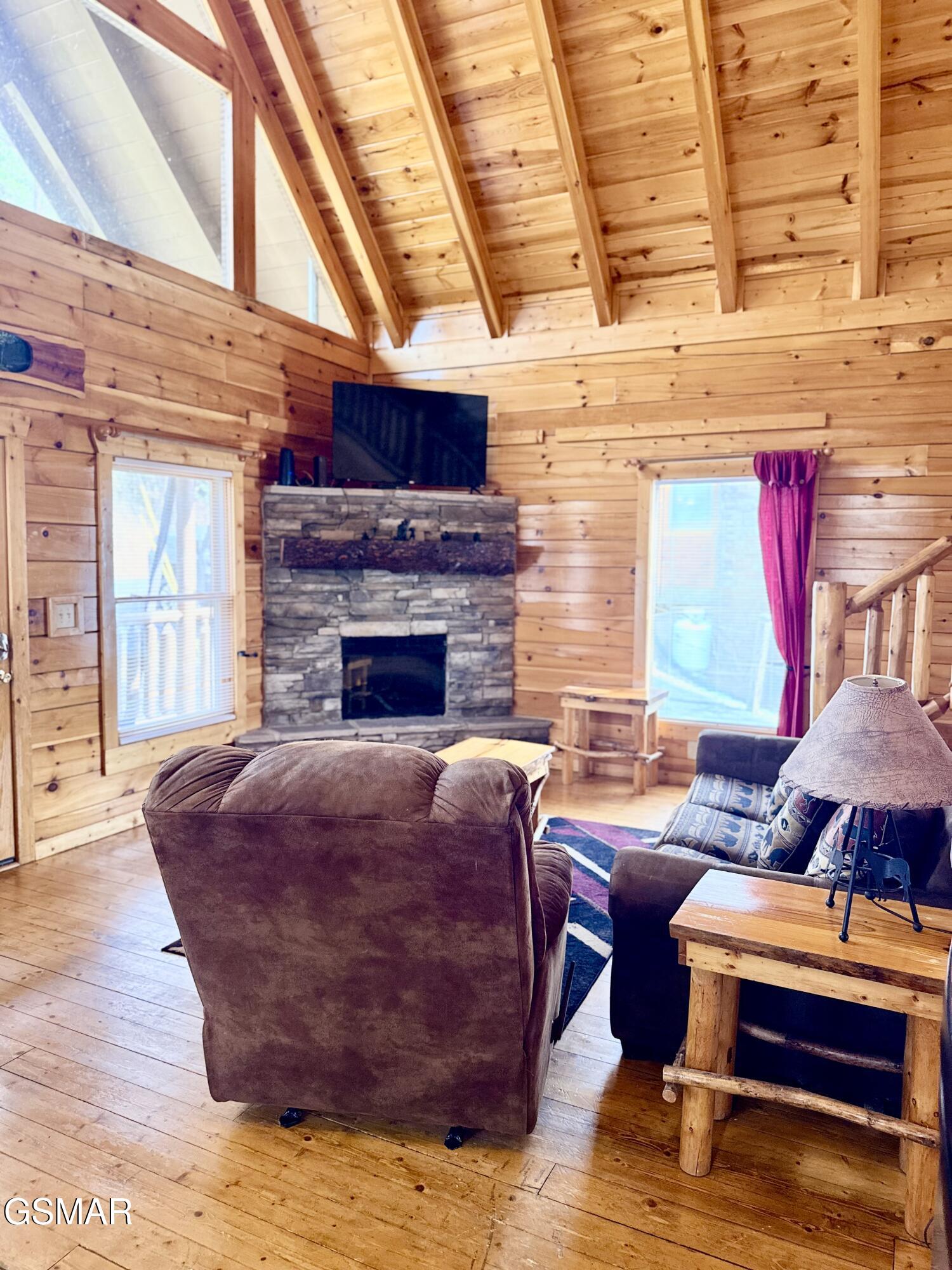 1724 Azalea Circle Sevierville TN 37876