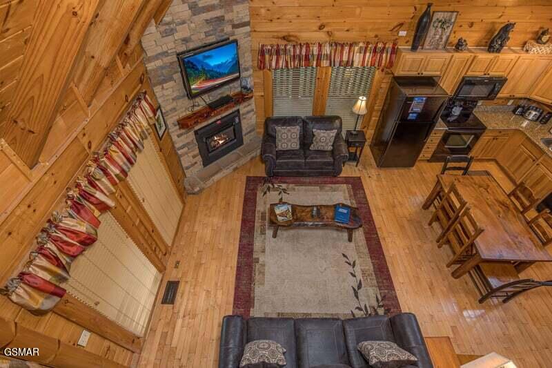 2034 Bear Haven Way Sevierville TN 37876