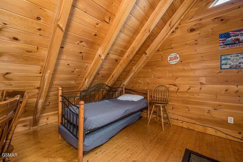 2034 Bear Haven Way Sevierville TN 37876