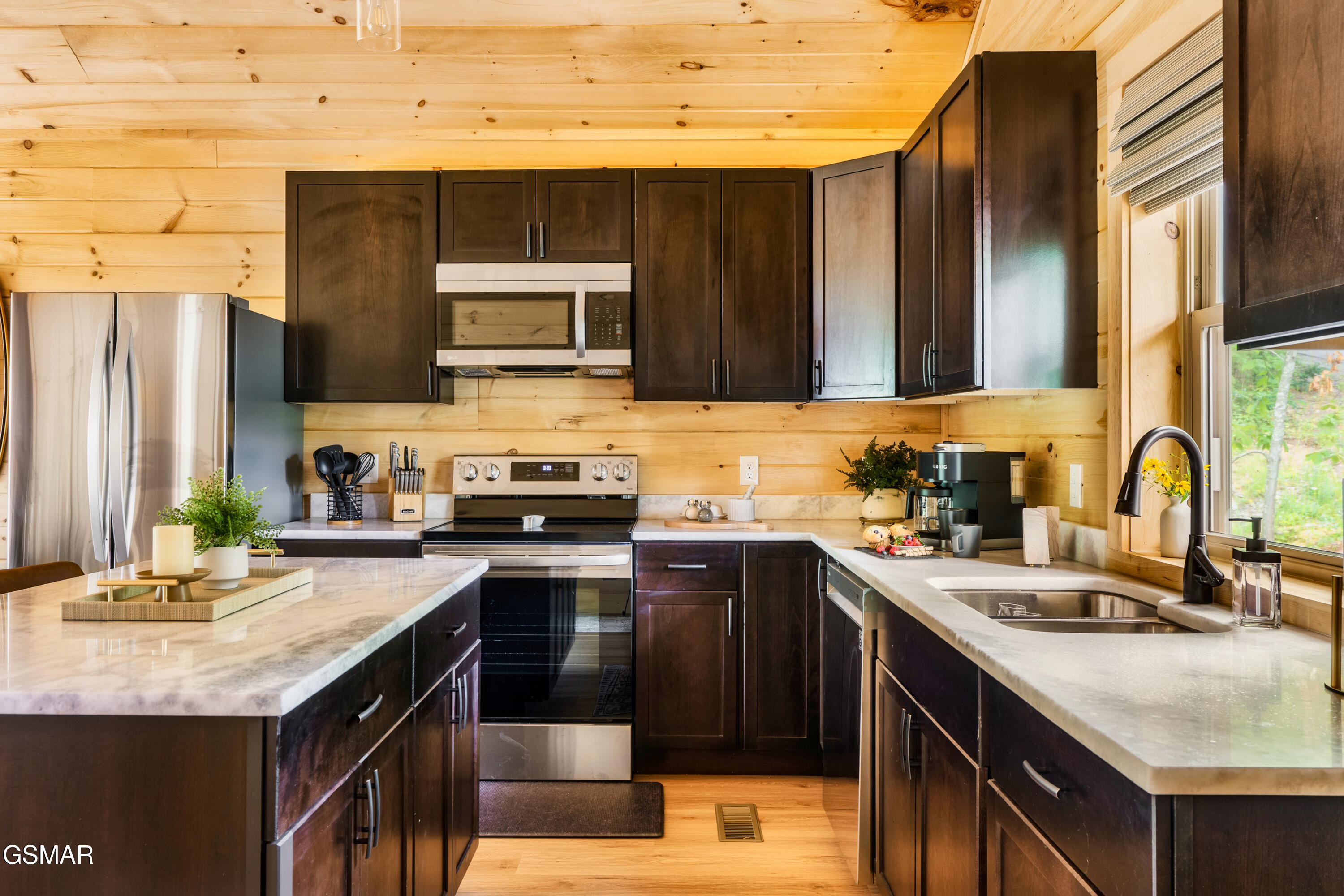 936 E Fir Street Sevierville TN 37876