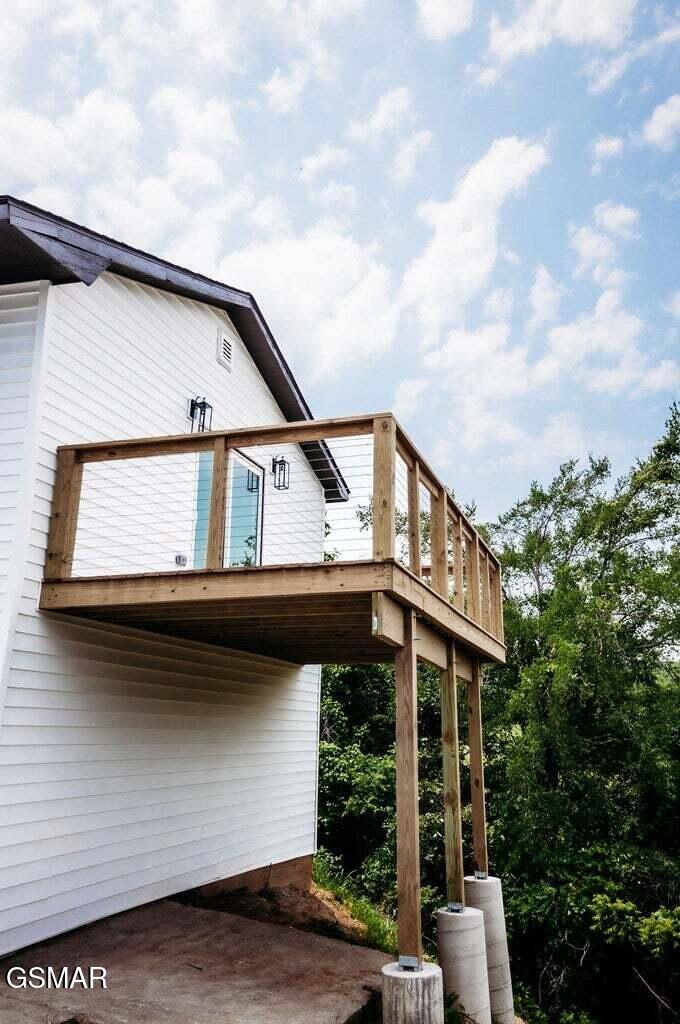 2401 Top View Circle Sevierville TN 37876