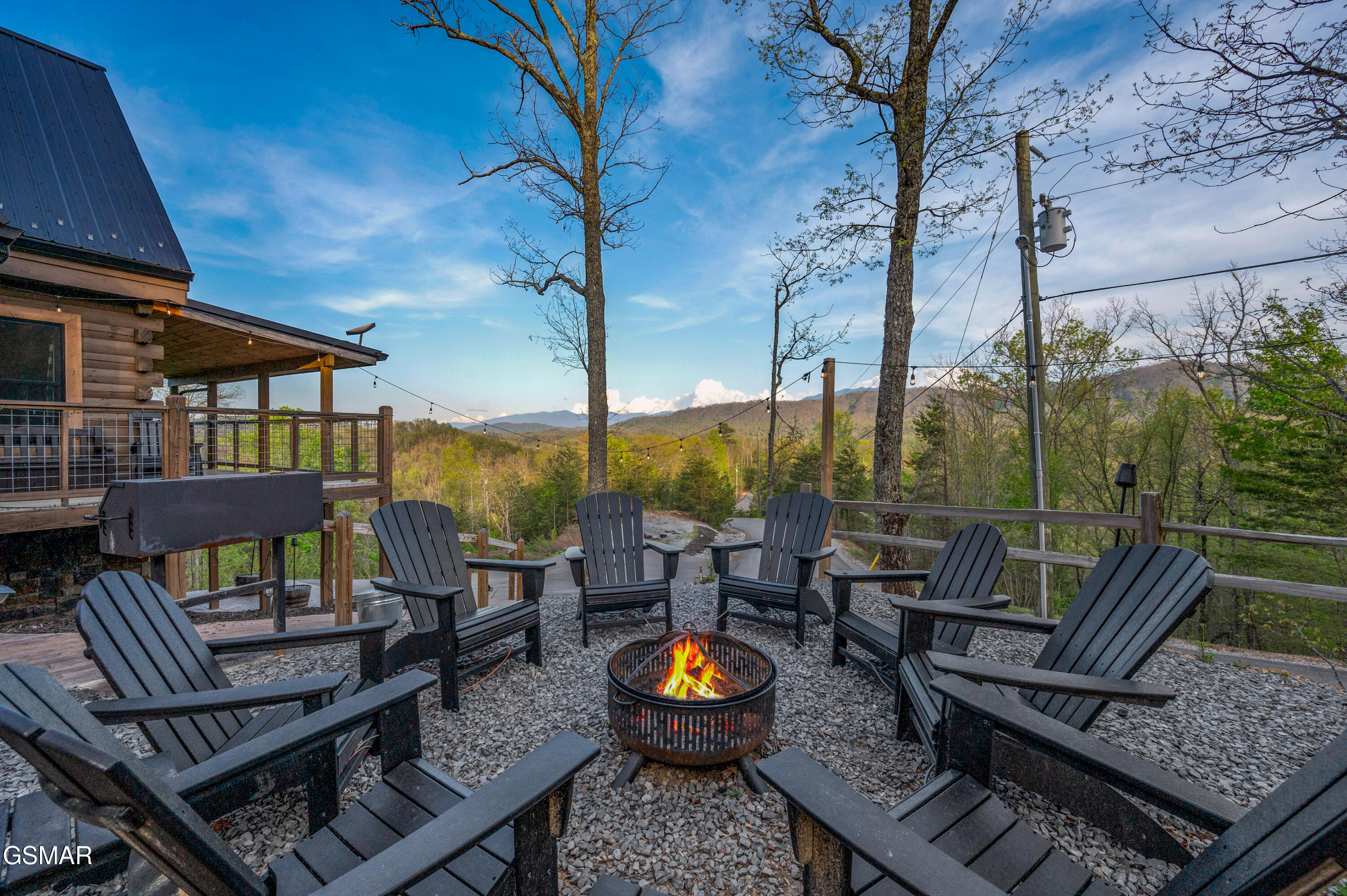 1606 Dove Wing Way Sevierville TN 37862