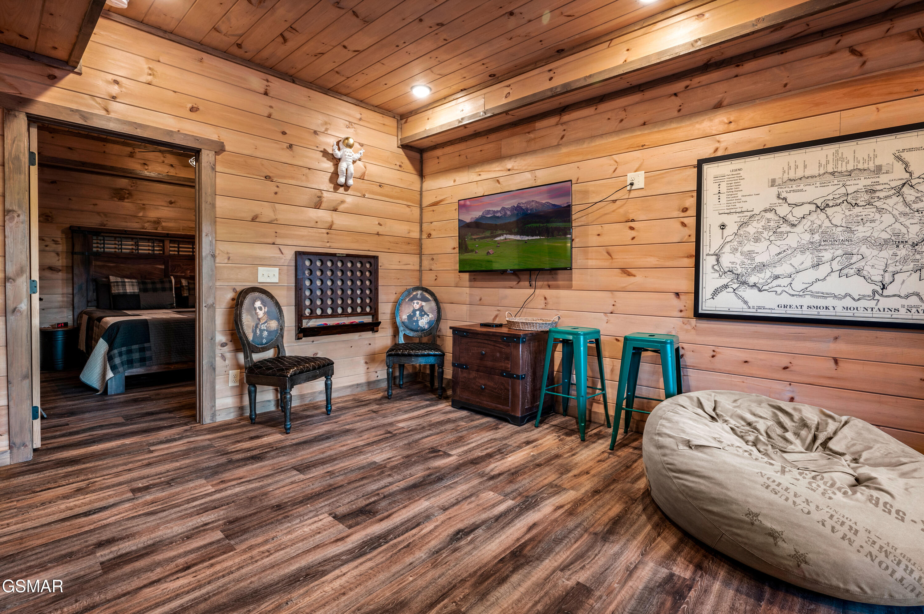 1606 Dove Wing Way Sevierville TN 37862