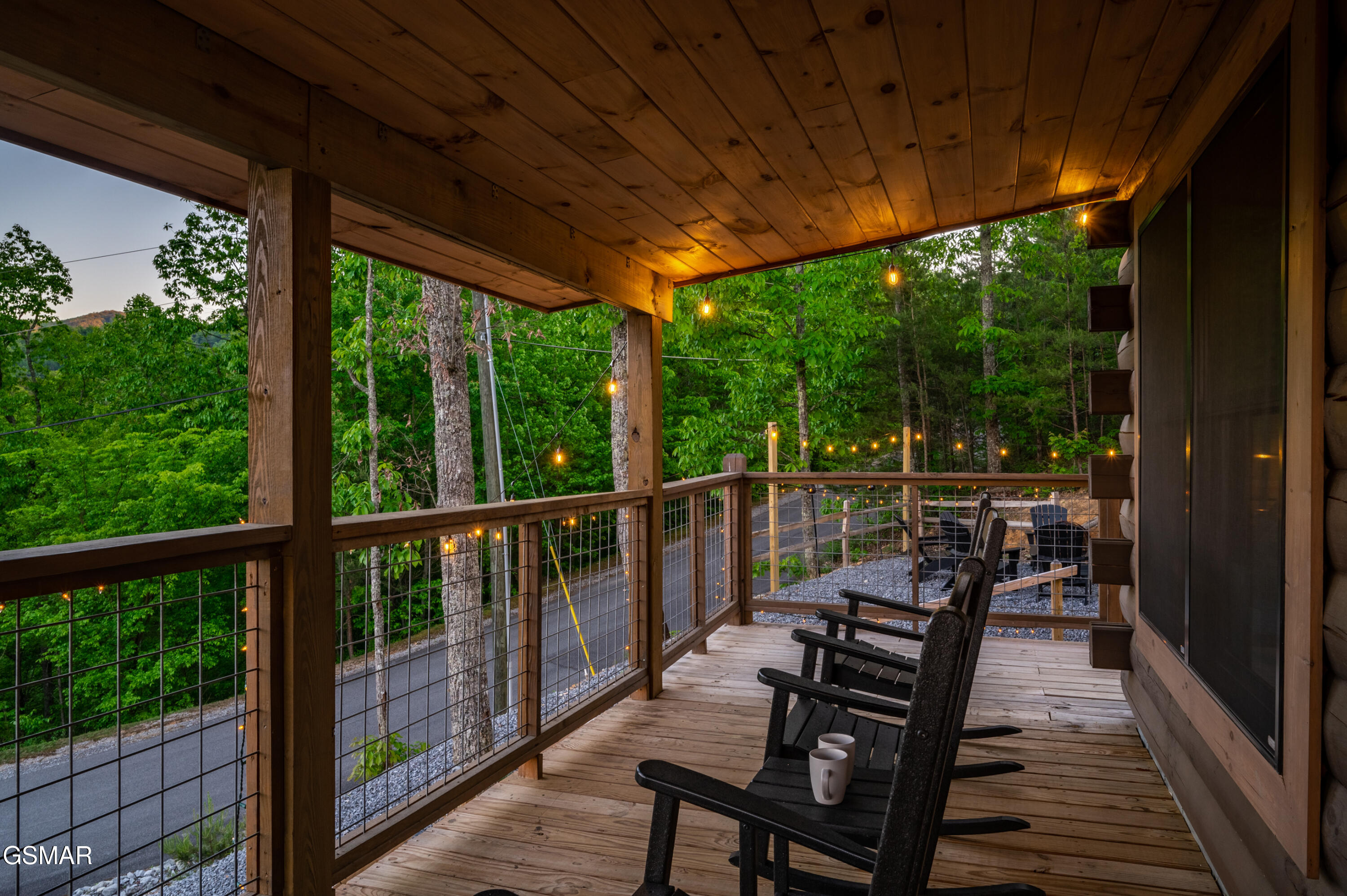 1606 Dove Wing Way Sevierville TN 37862