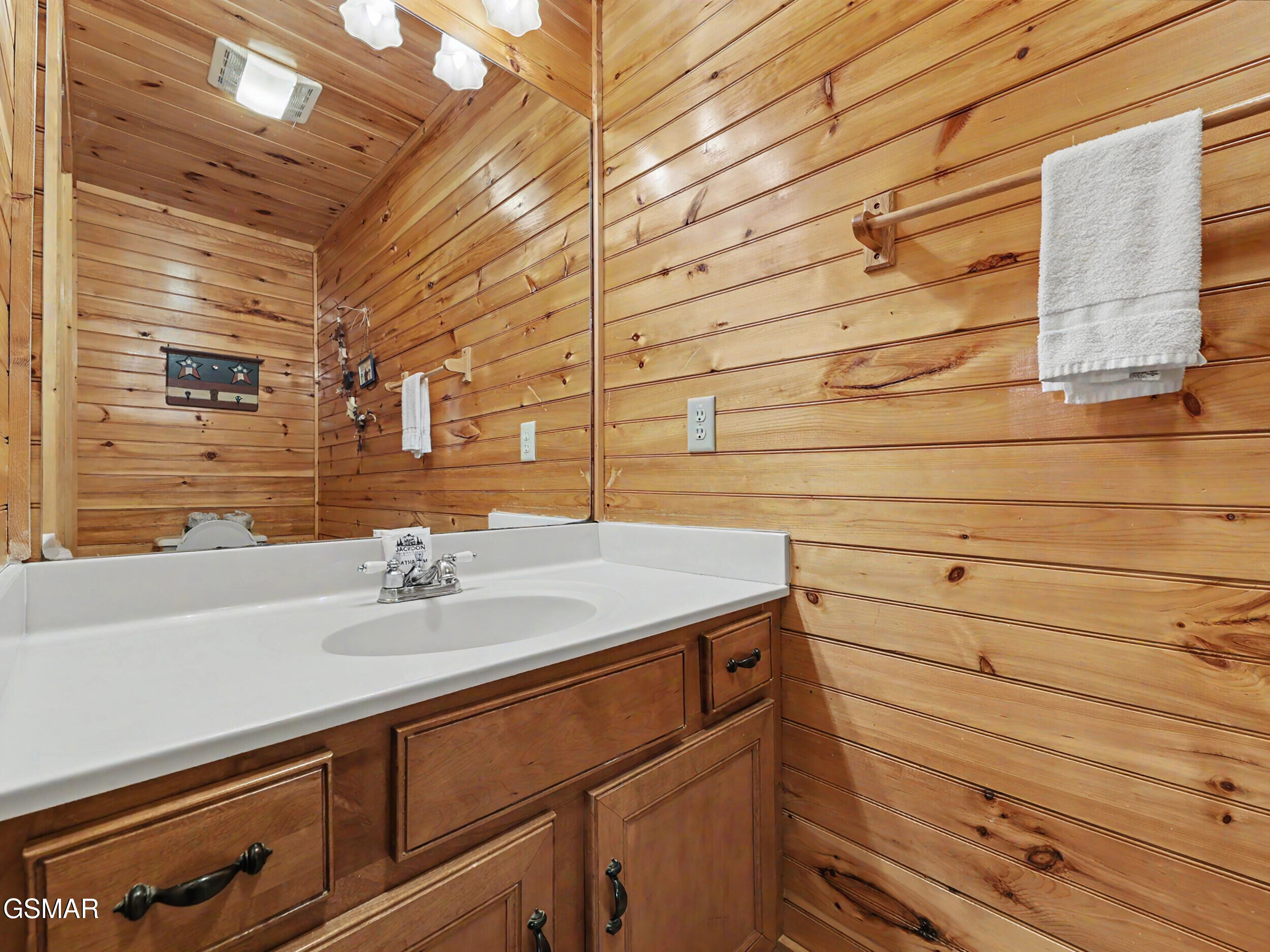 805 Spirit Loop Way Gatlinburg TN 37738
