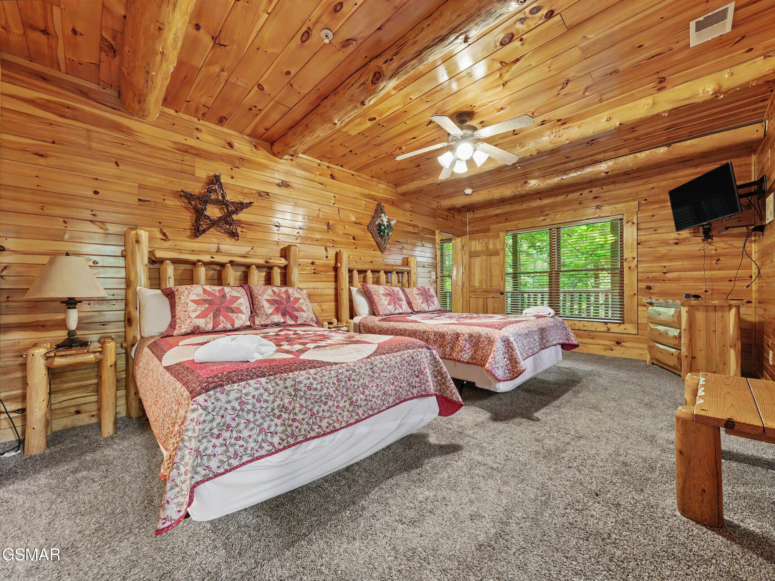 805 Spirit Loop Way Gatlinburg TN 37738