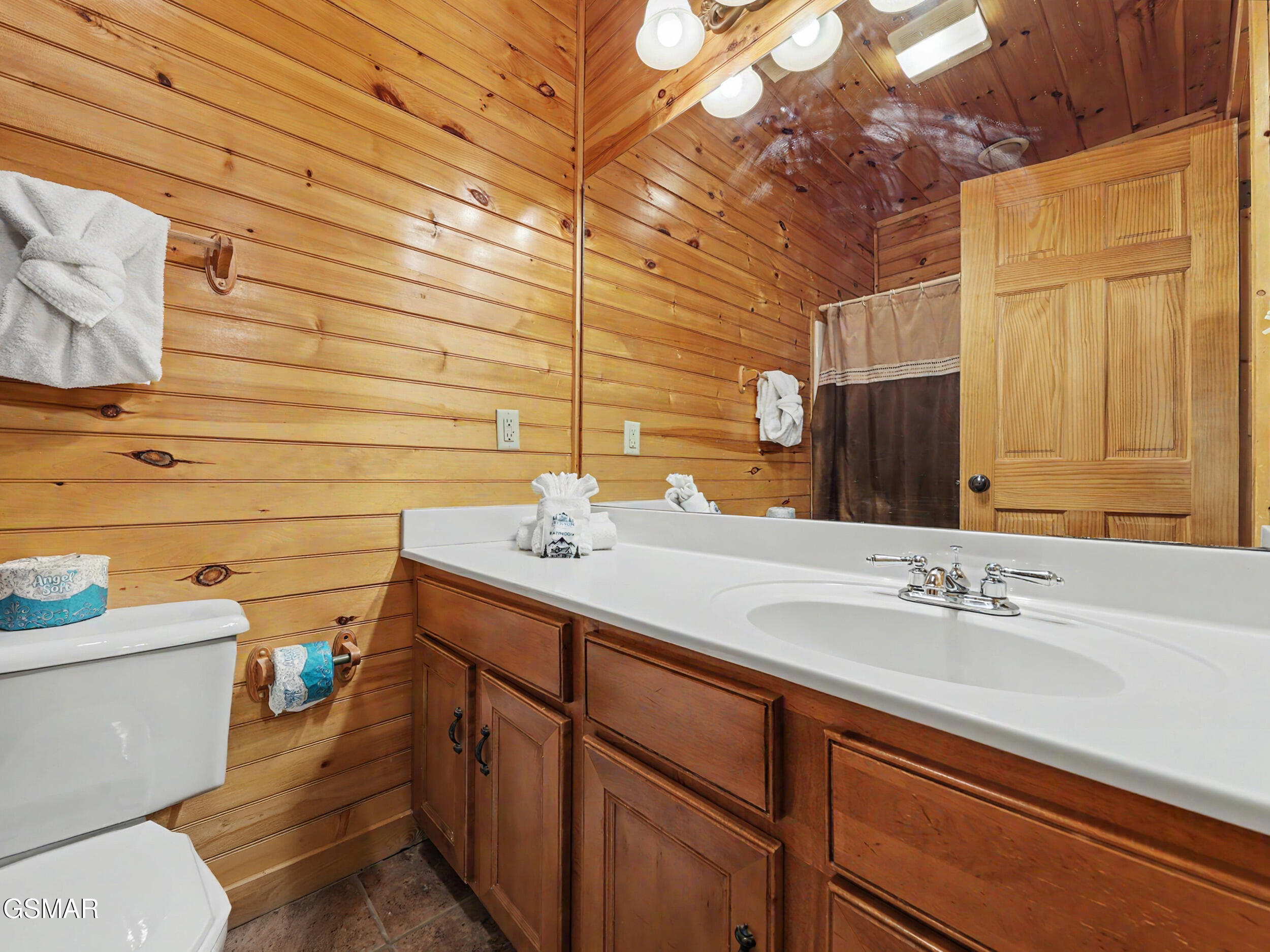 805 Spirit Loop Way Gatlinburg TN 37738