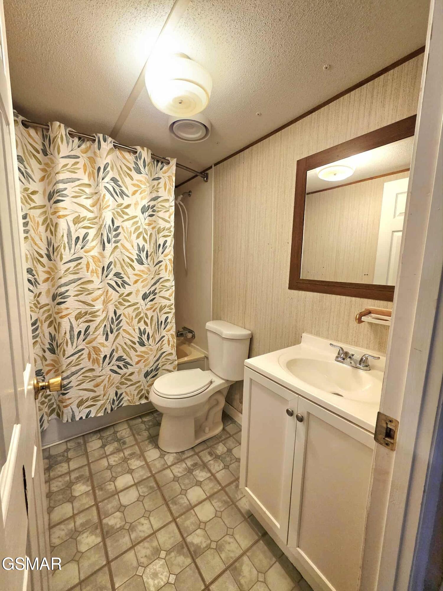 1539 Creek Side Drive Sevierville TN 37876