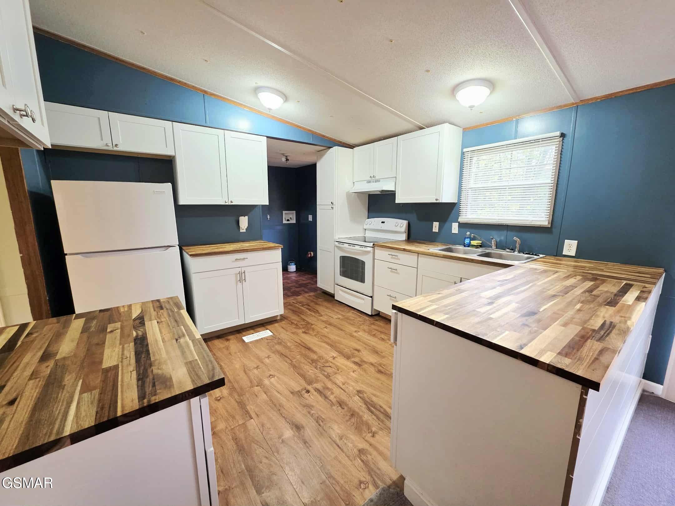 1539 Creek Side Drive Sevierville TN 37876