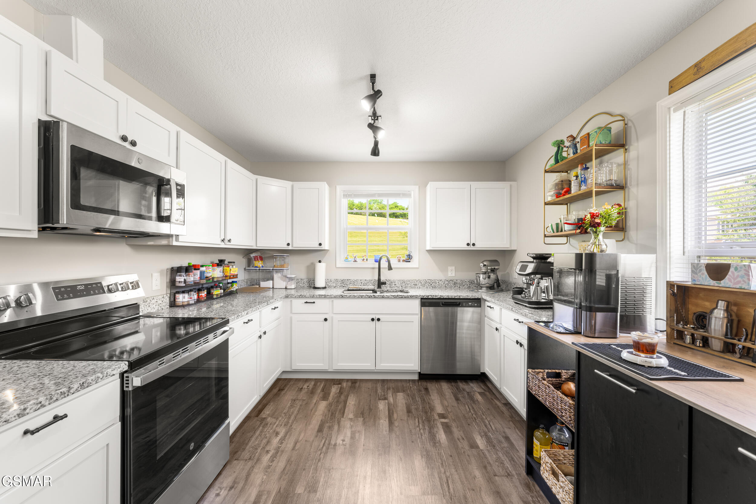3886 Settlers Trail Kodak TN 37764
