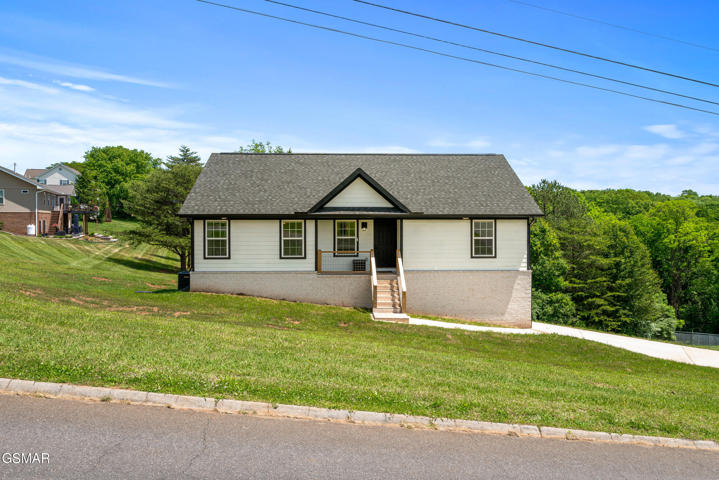 3886 Settlers Trail Kodak TN 37764