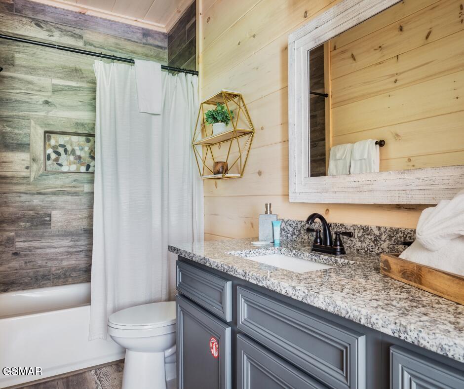3112 Cherokee Valley Drive Sevierville TN 37862