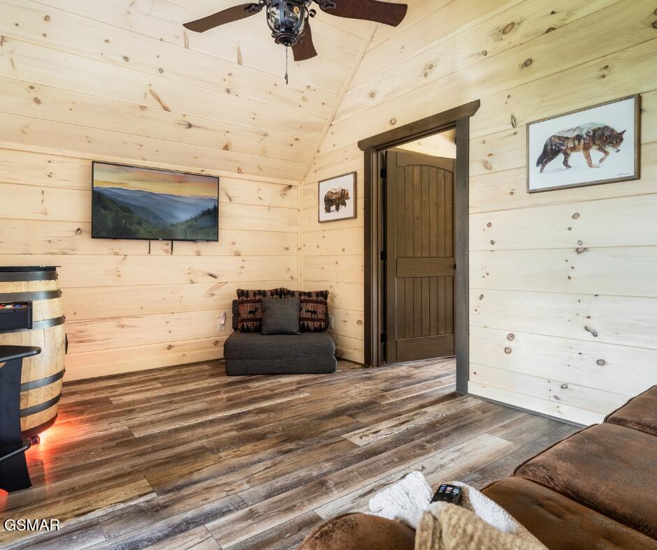 3112 Cherokee Valley Drive Sevierville TN 37862