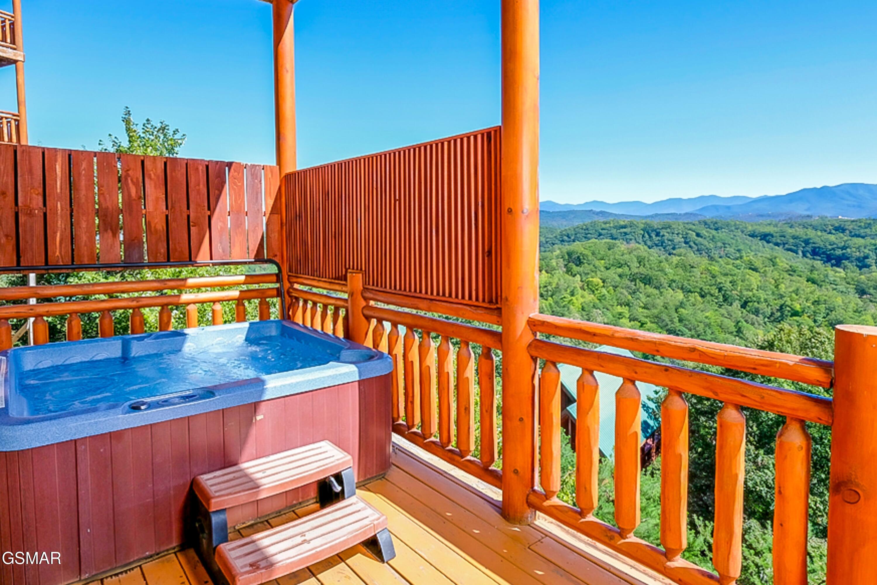 4827 Highland Place Way Pigeon Forge TN 37863