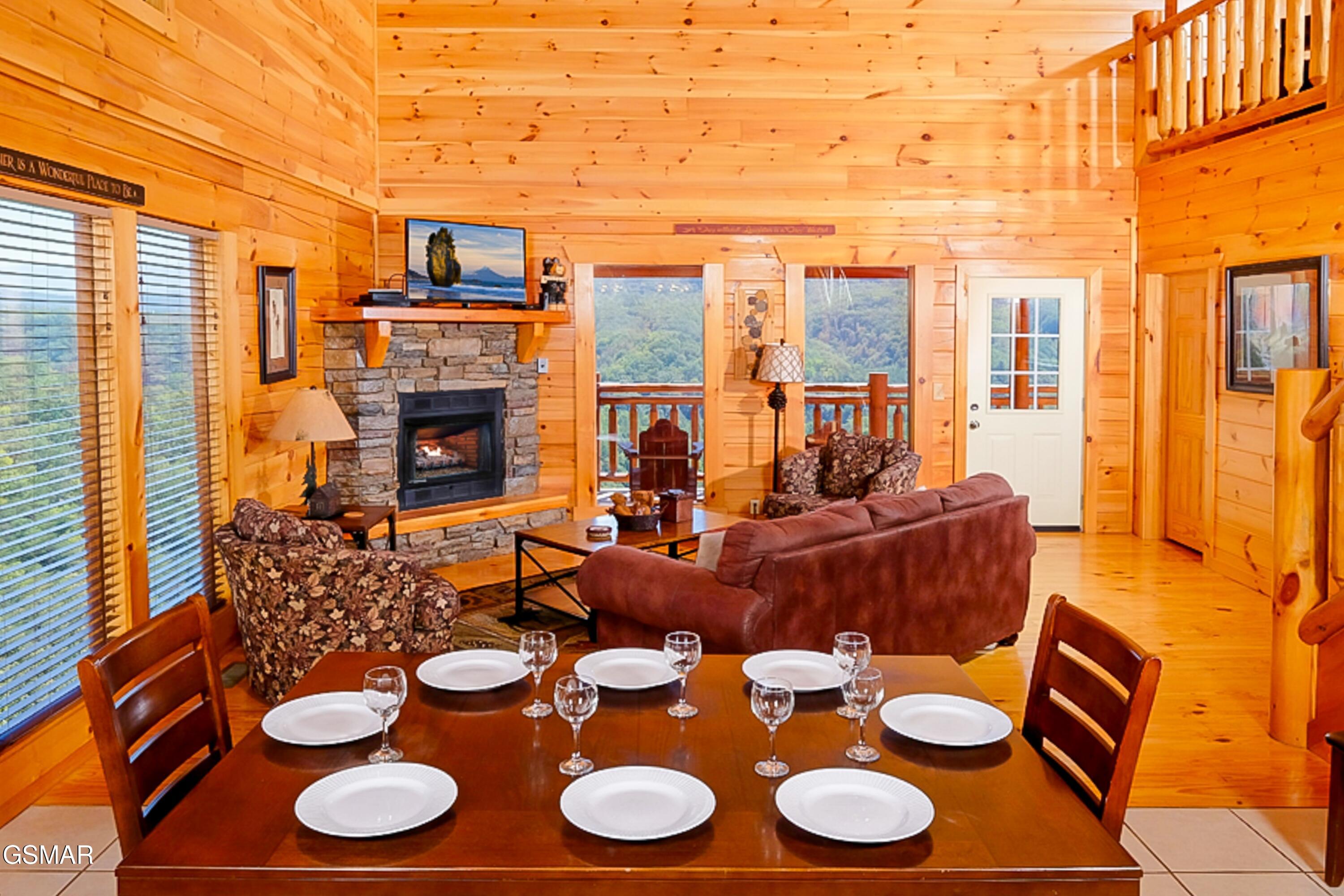 4827 Highland Place Way Pigeon Forge TN 37863