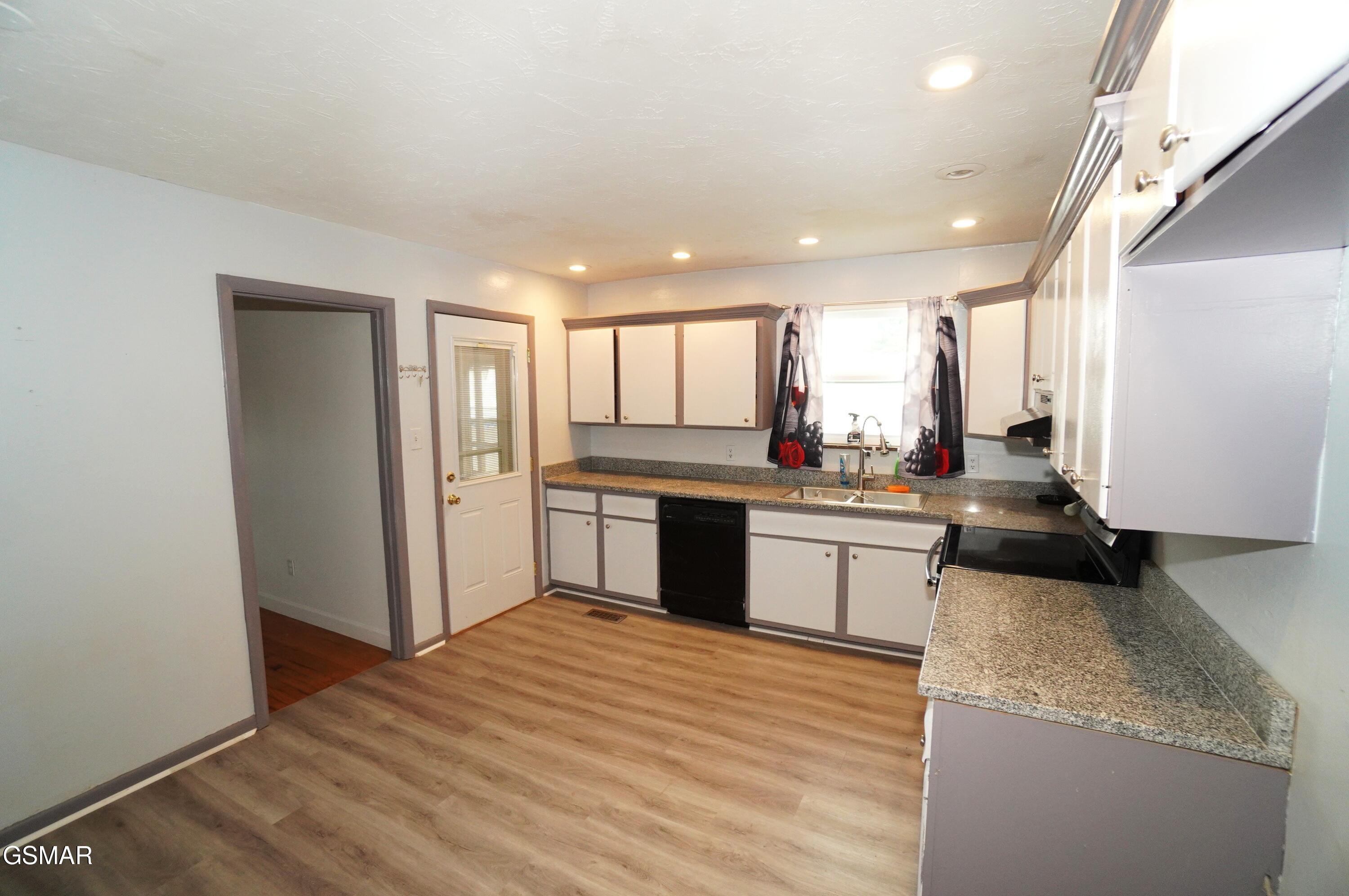 1725 Russell Street Morristown TN 37813