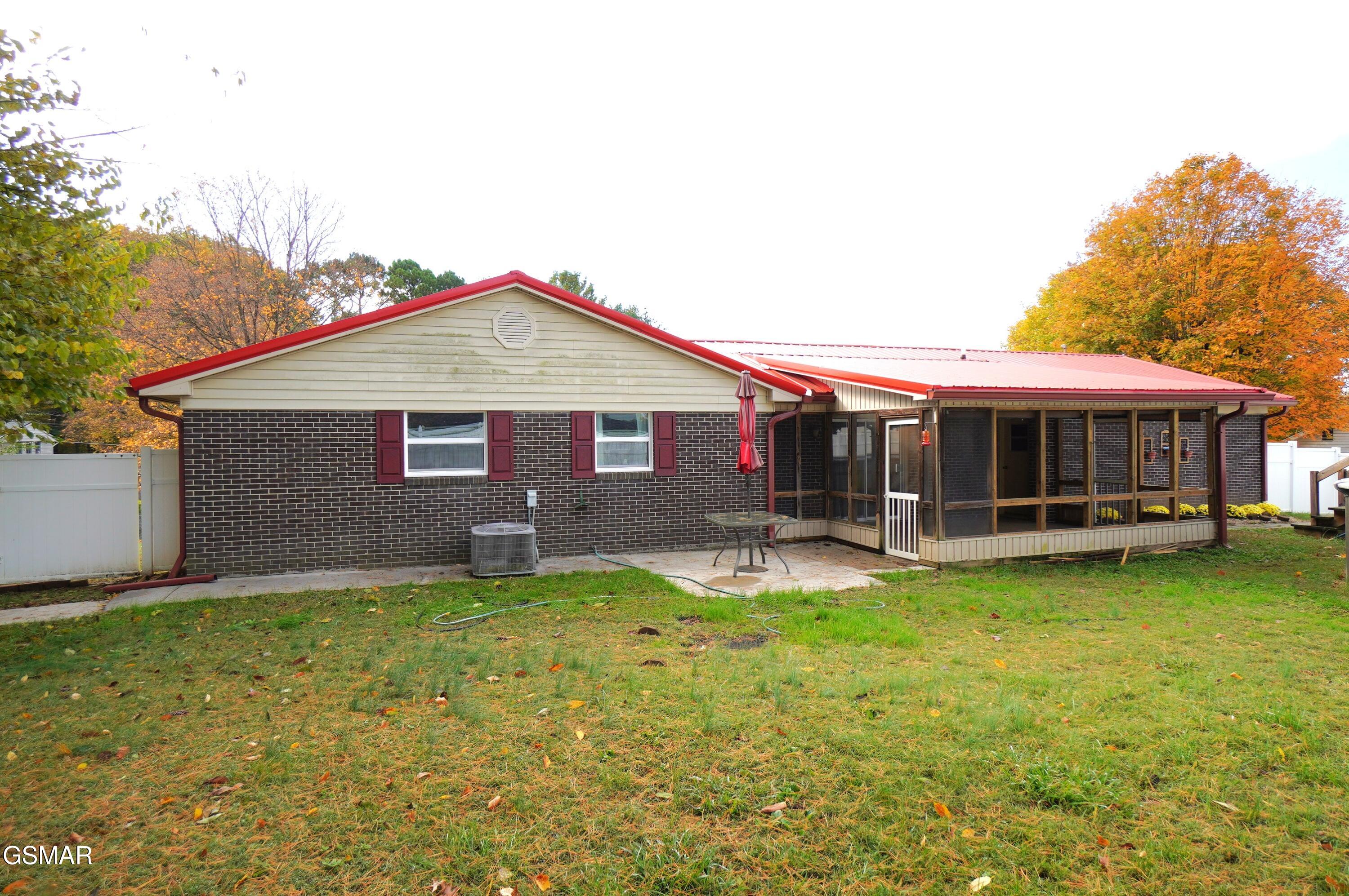 1725 Russell Street Morristown TN 37813