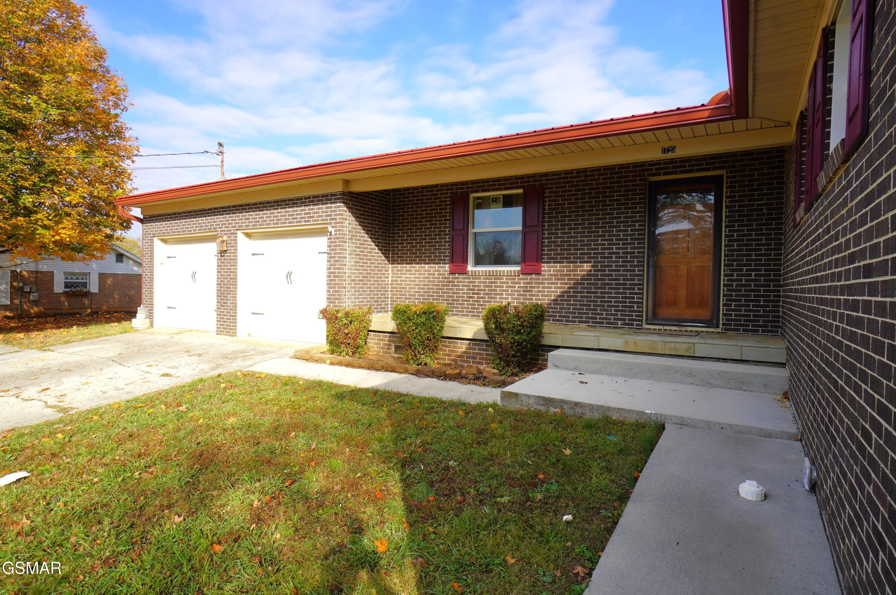 1725 Russell Street Morristown TN 37813