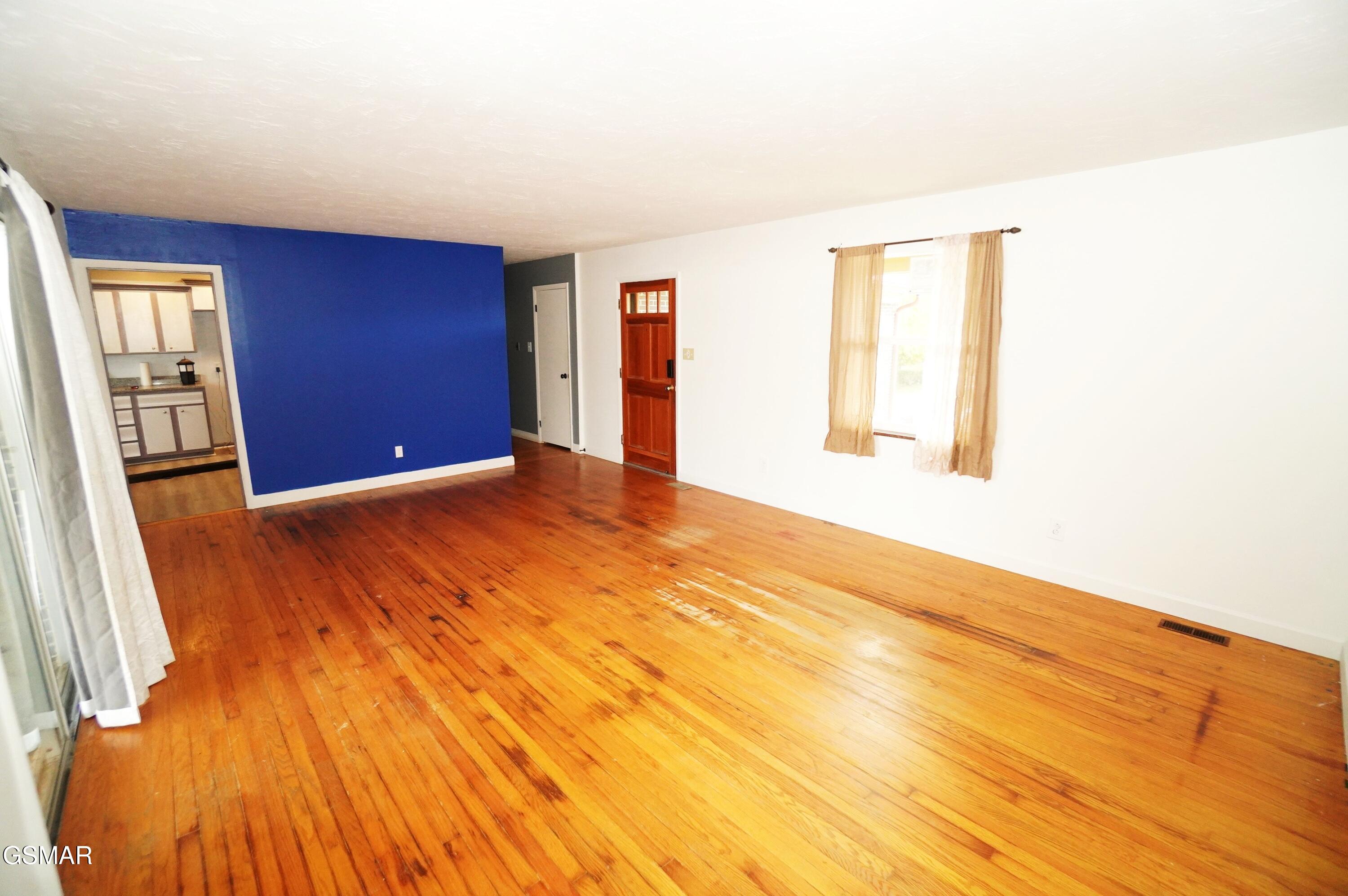 1725 Russell Street Morristown TN 37813