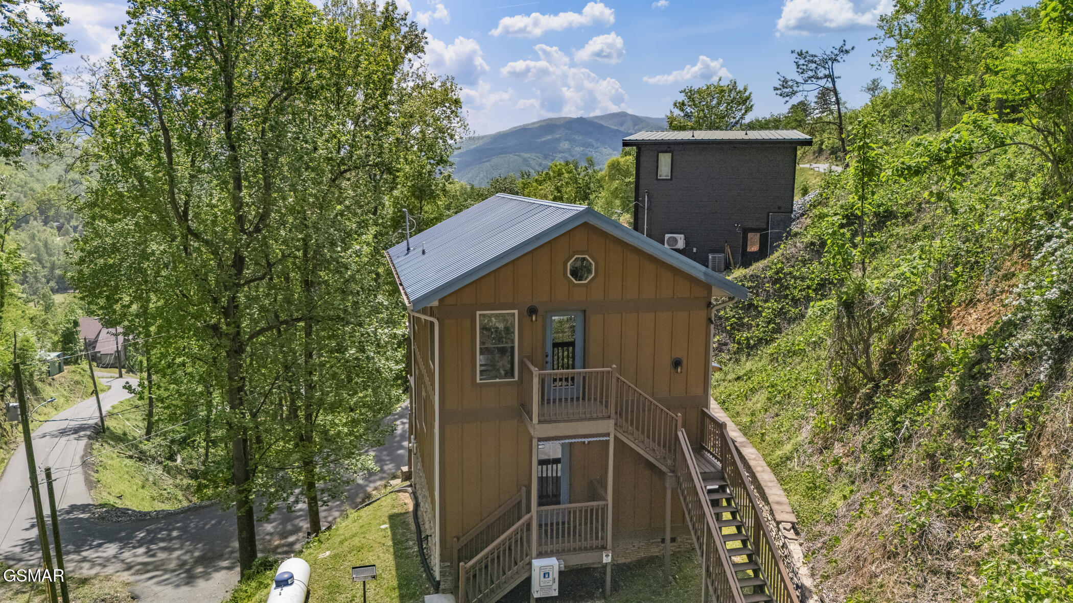 628 Woodland Drive Gatlinburg TN 37738