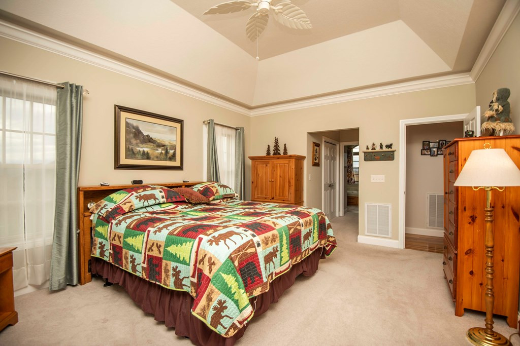1435 Instrumental Avenue Sevierville TN 37876