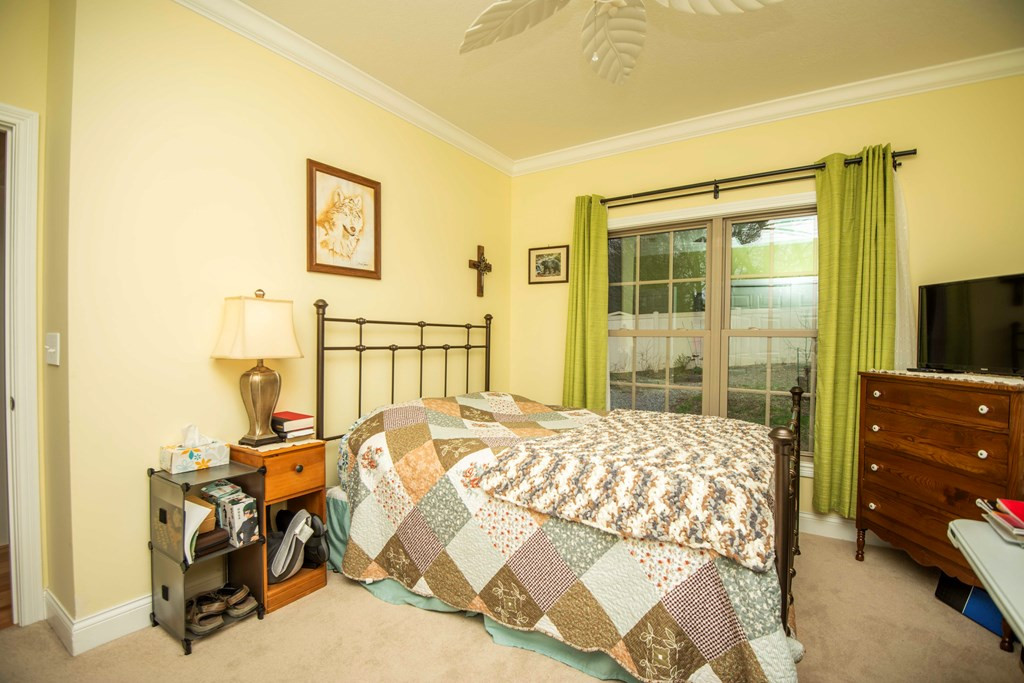 1435 Instrumental Avenue Sevierville TN 37876