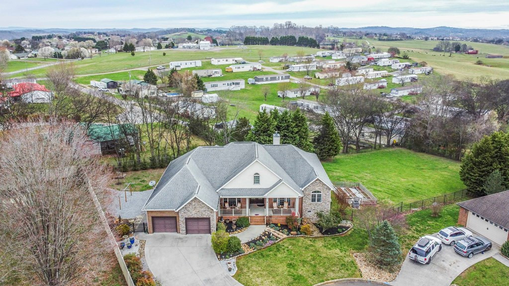 1435 Instrumental Avenue Sevierville TN 37876
