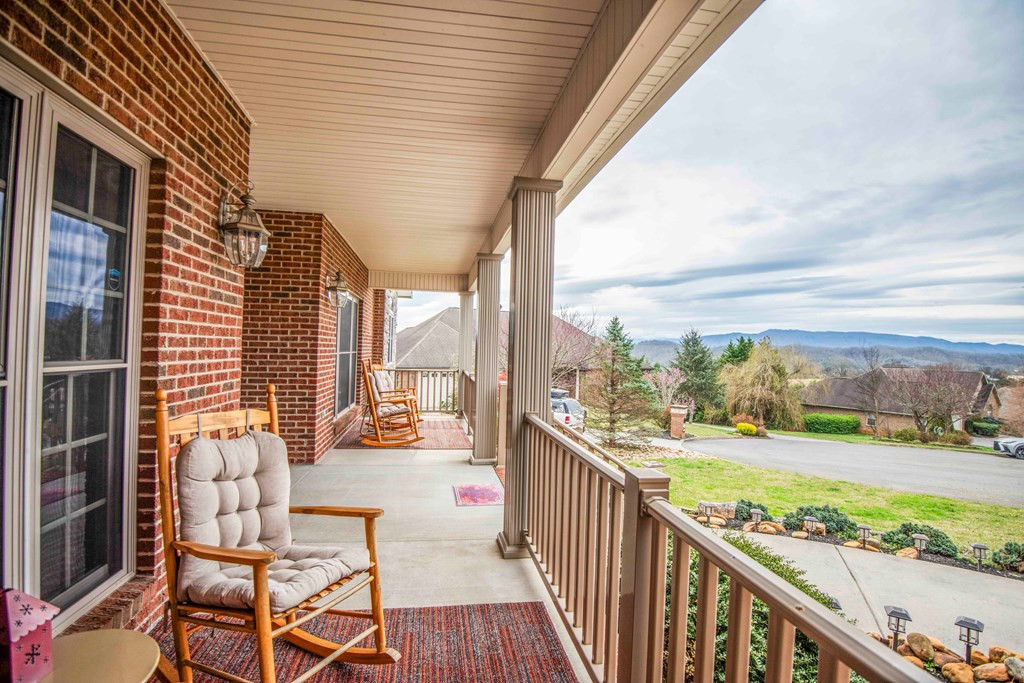 1435 Instrumental Avenue Sevierville TN 37876