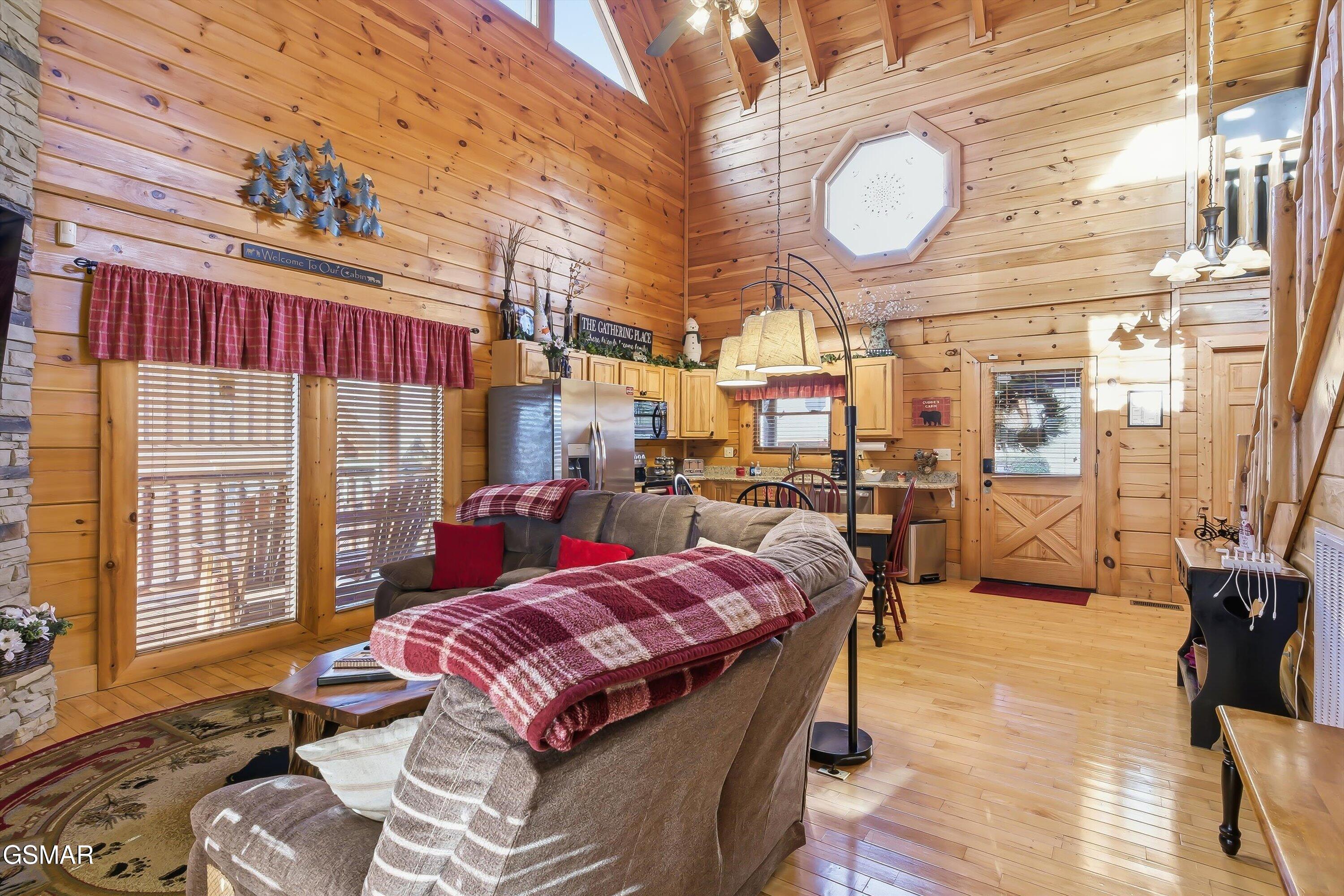 2012 Cougar Crossing Way Sevierville TN 37862