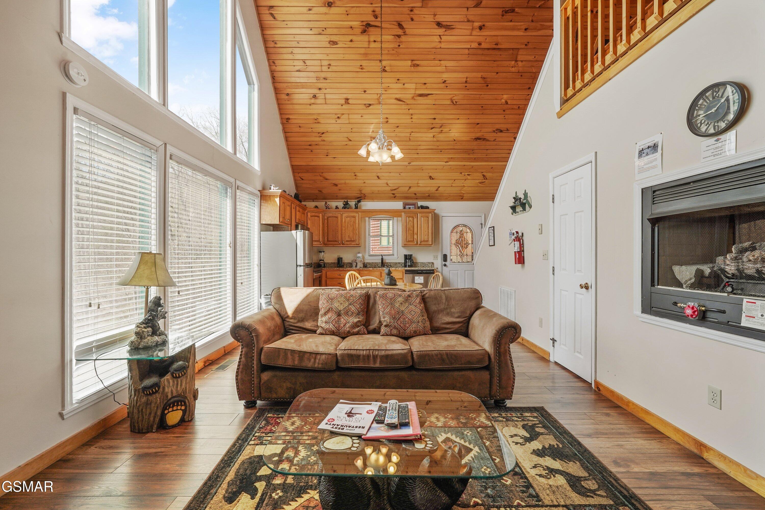 328 Pinnacle Cottage Way Gatlinburg TN 37738