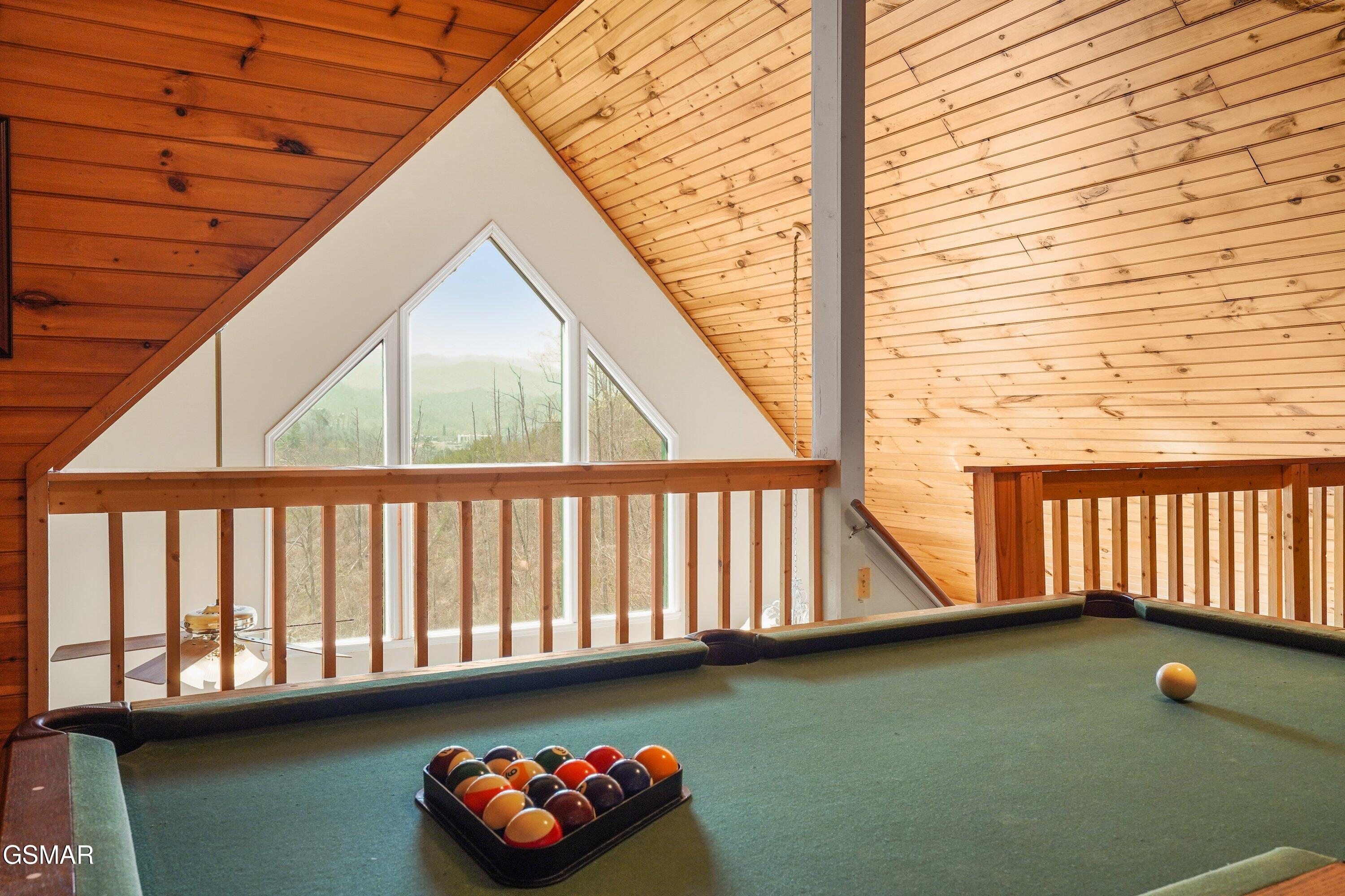 328 Pinnacle Cottage Way Gatlinburg TN 37738