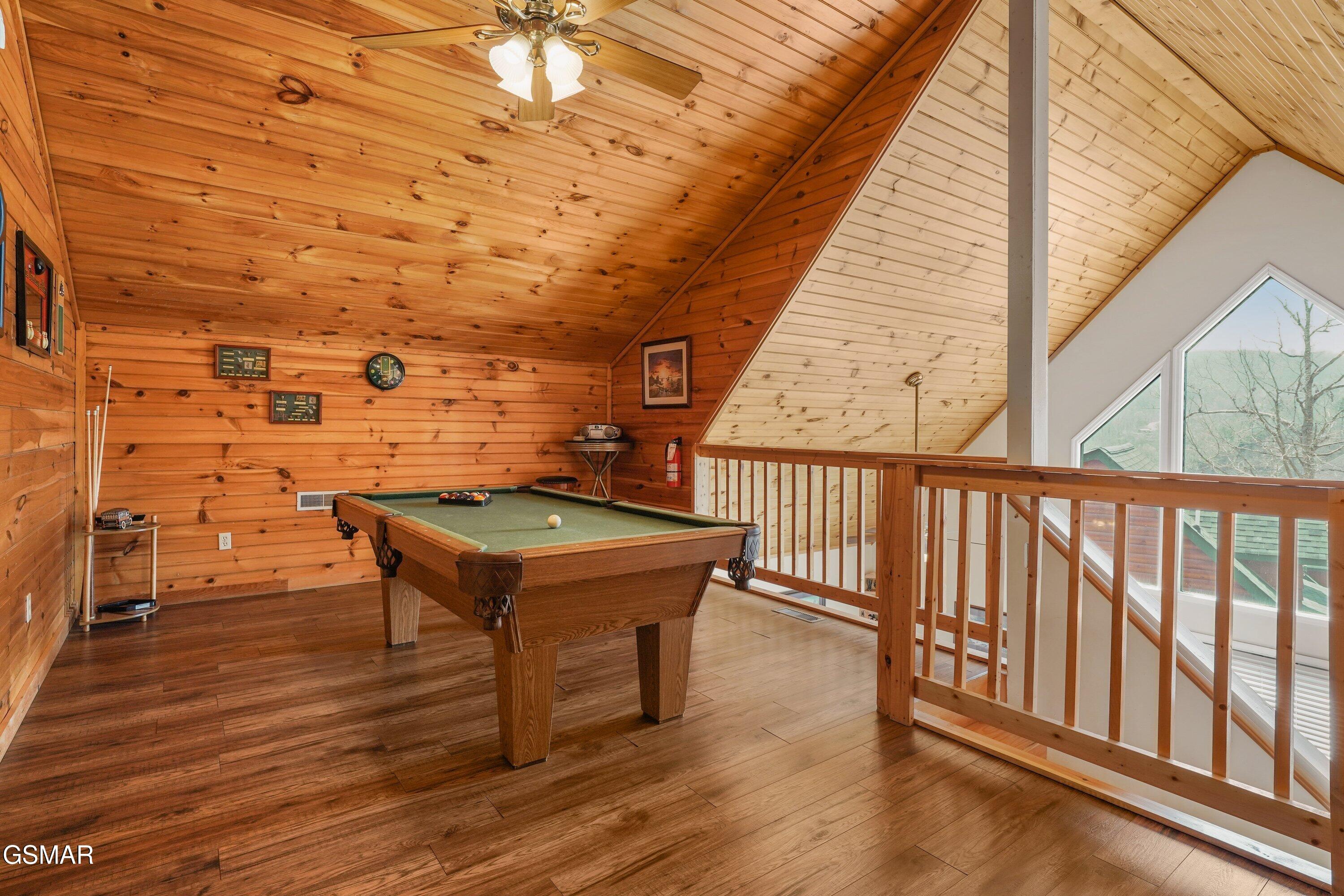 328 Pinnacle Cottage Way Gatlinburg TN 37738