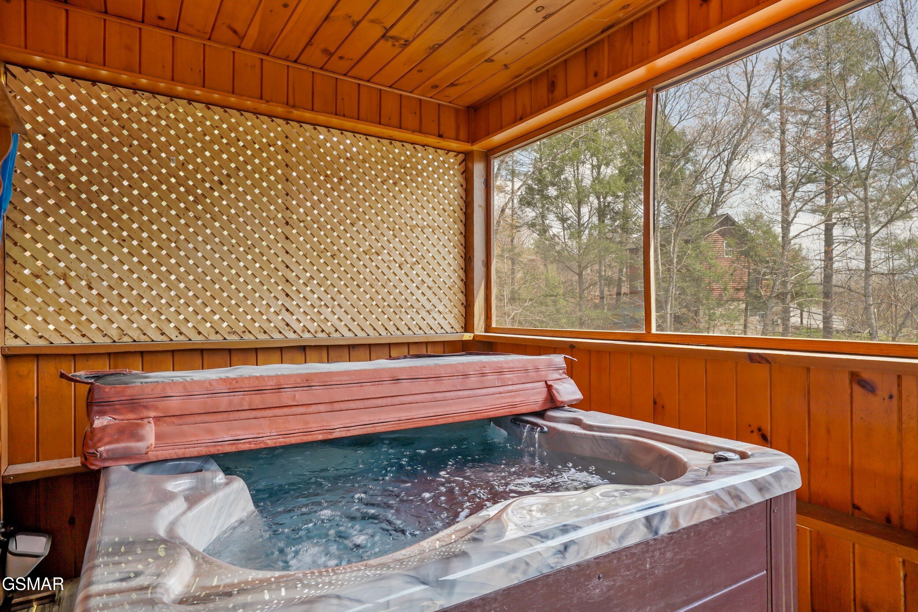 328 Pinnacle Cottage Way Gatlinburg TN 37738