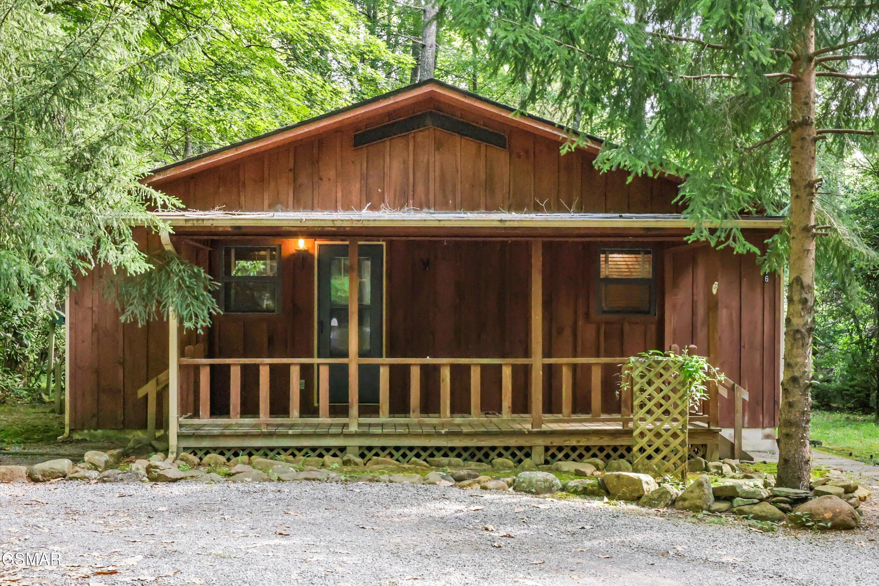 2876 Mcmahan Sawmill Road Sevierville TN 37862