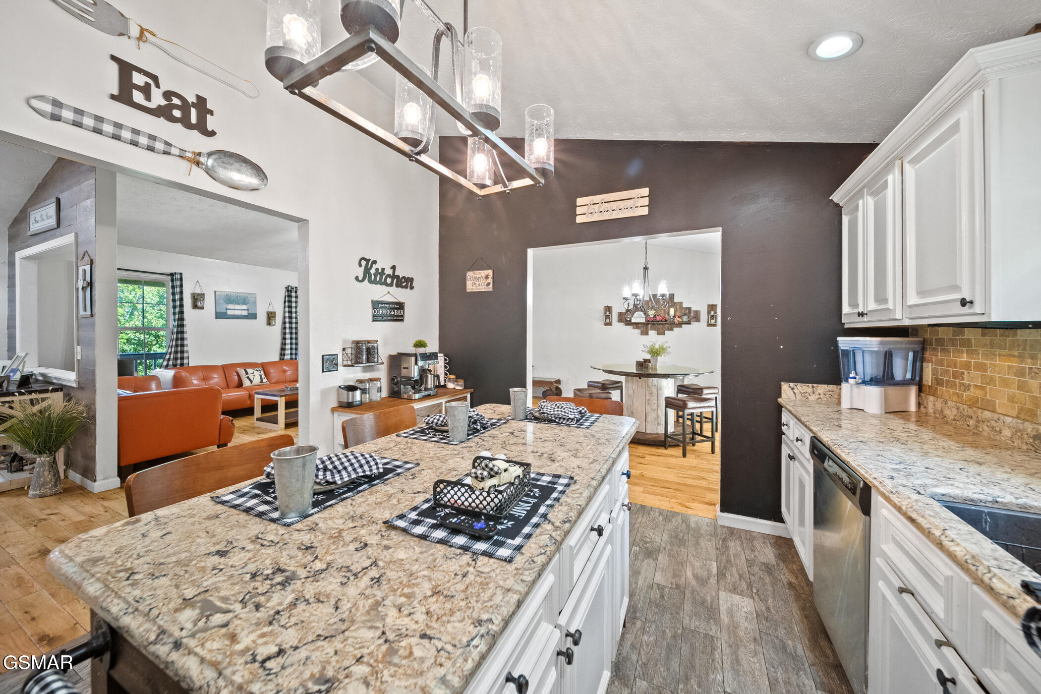 631 Rock House Road Kodak TN 37764