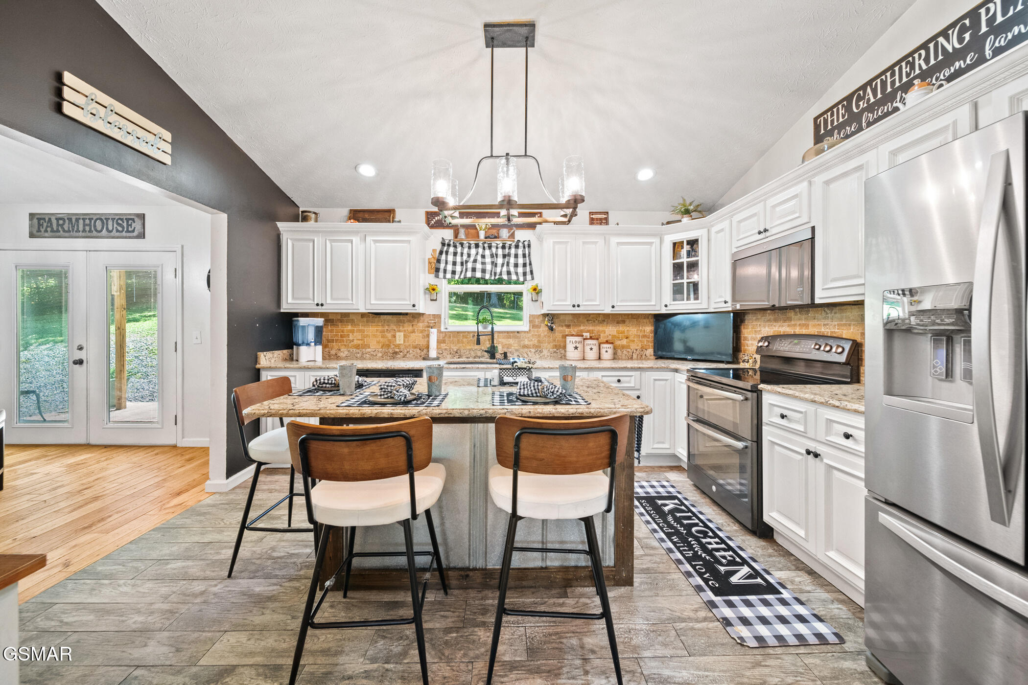 631 Rock House Road Kodak TN 37764