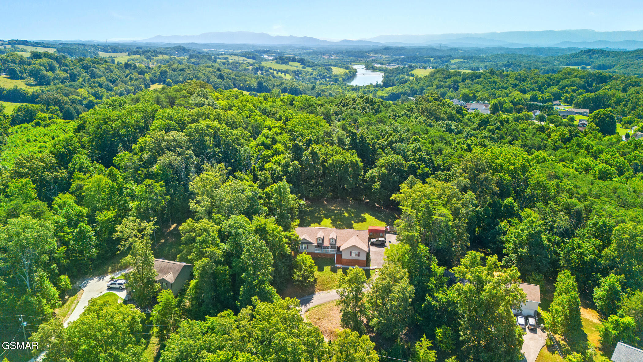 631 Rock House Road Kodak TN 37764