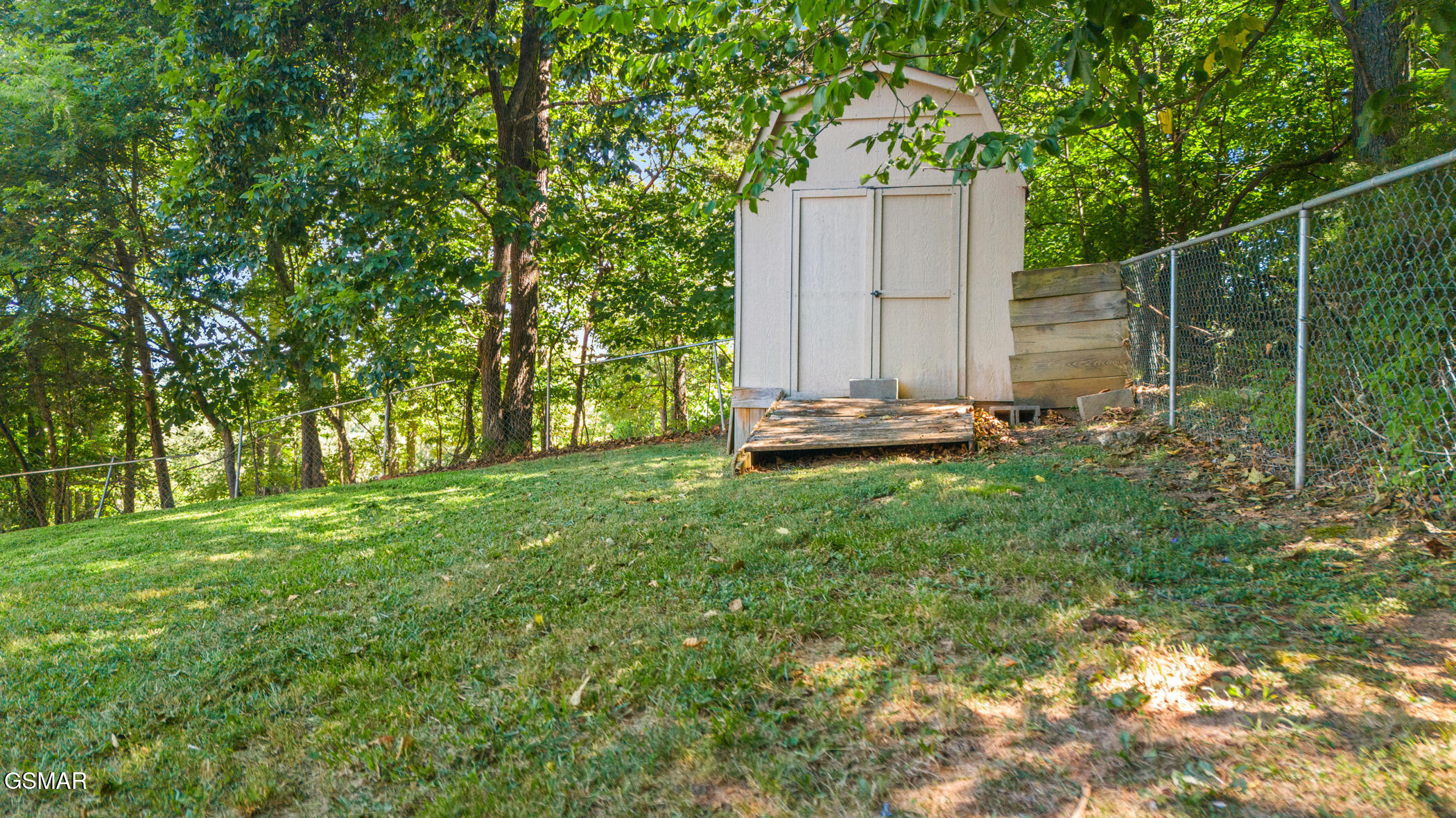 631 Rock House Road Kodak TN 37764