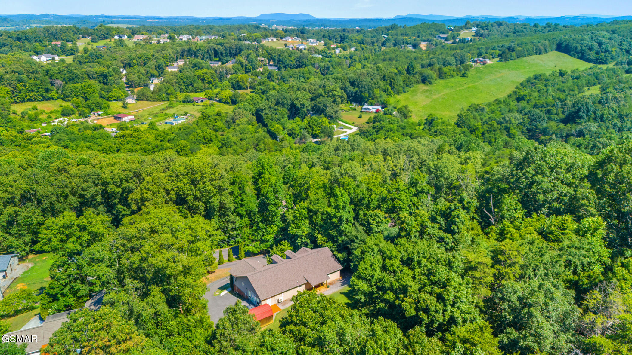 631 Rock House Road Kodak TN 37764