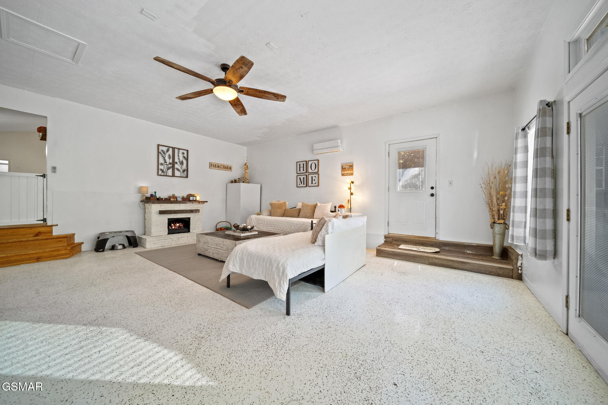 631 Rock House Road Kodak TN 37764
