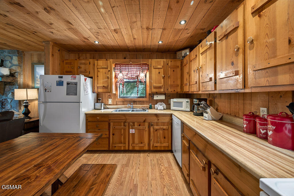 3430 Bear Mountain Lane Sevierville TN 37876