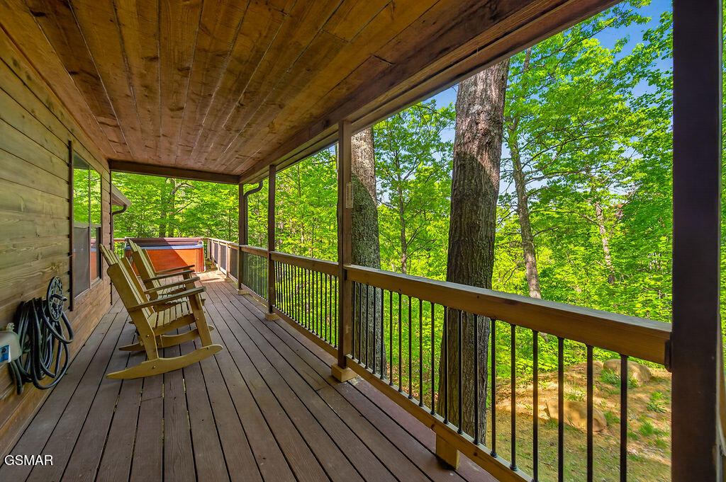 3430 Bear Mountain Lane Sevierville TN 37876