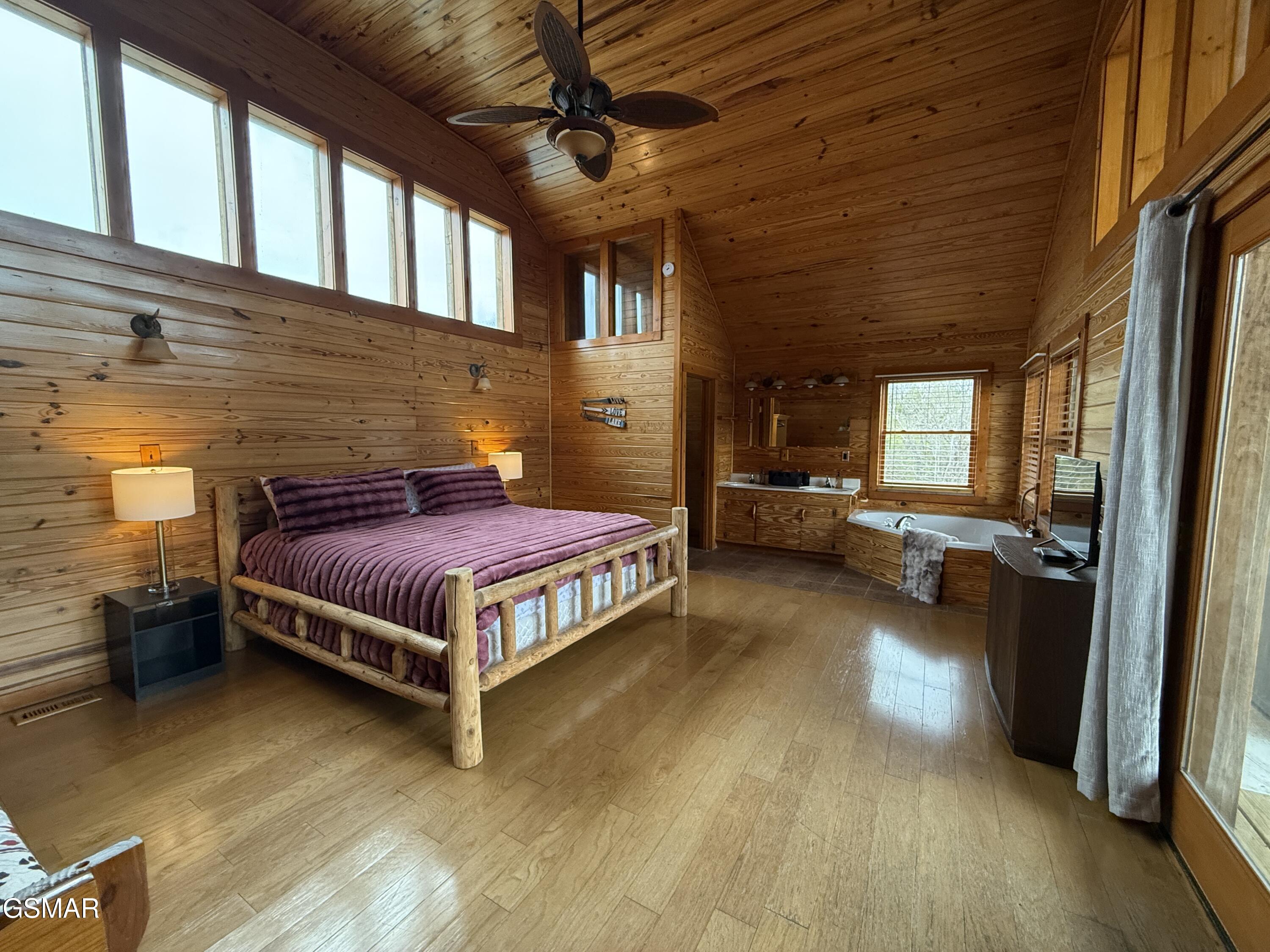 1030 E Madison Drive Sevierville TN 37876