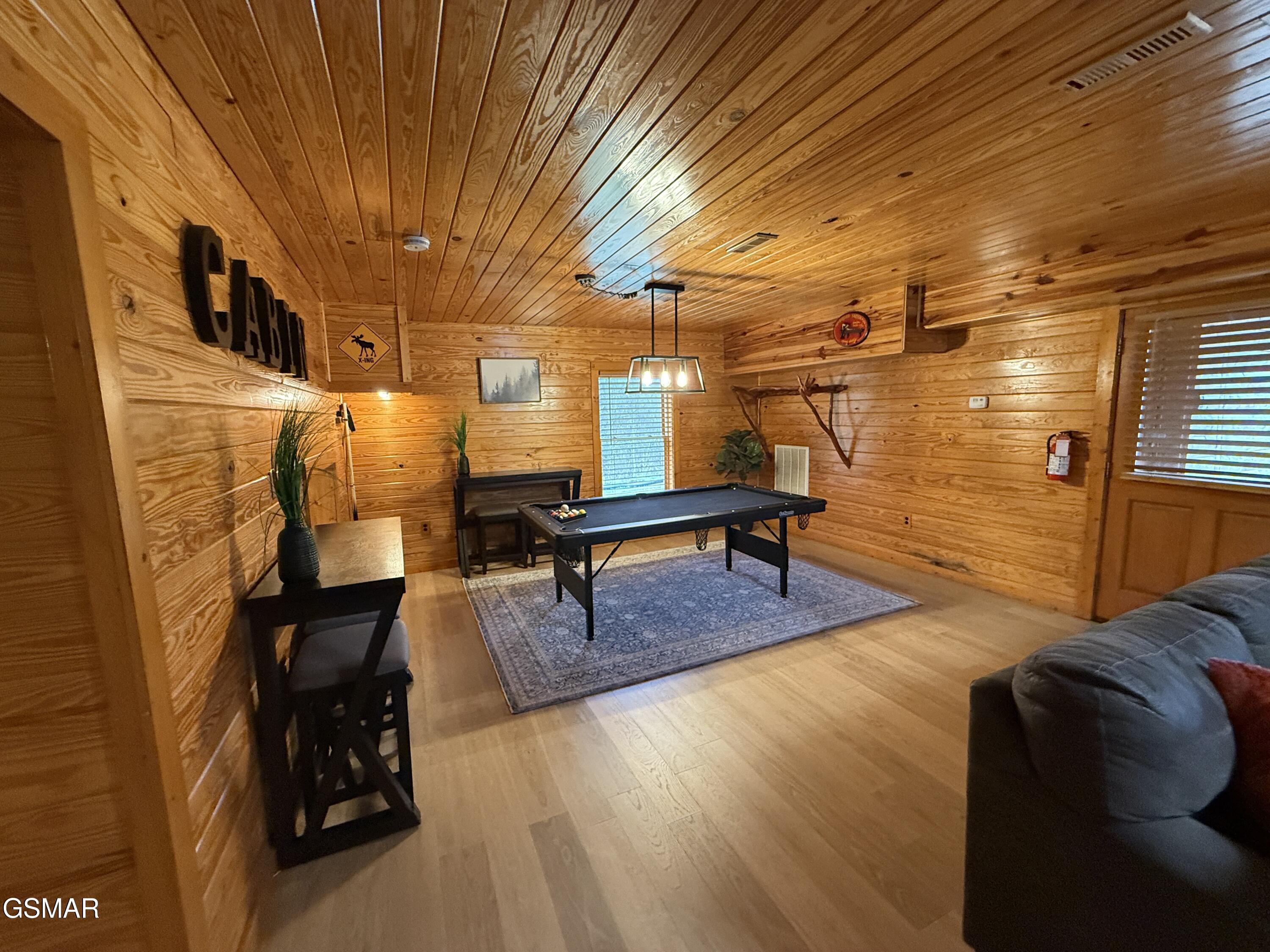 1030 E Madison Drive Sevierville TN 37876