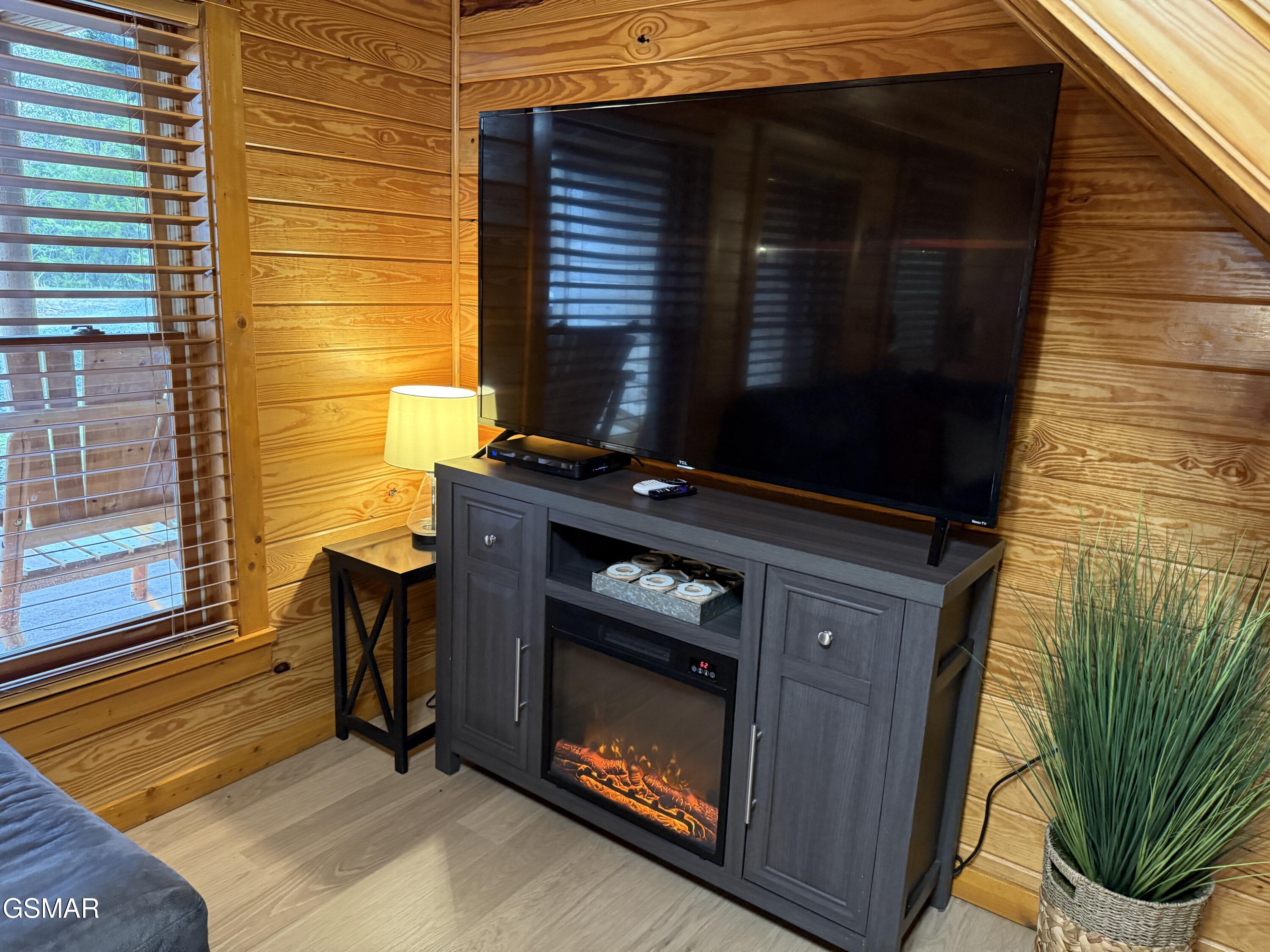 1030 E Madison Drive Sevierville TN 37876