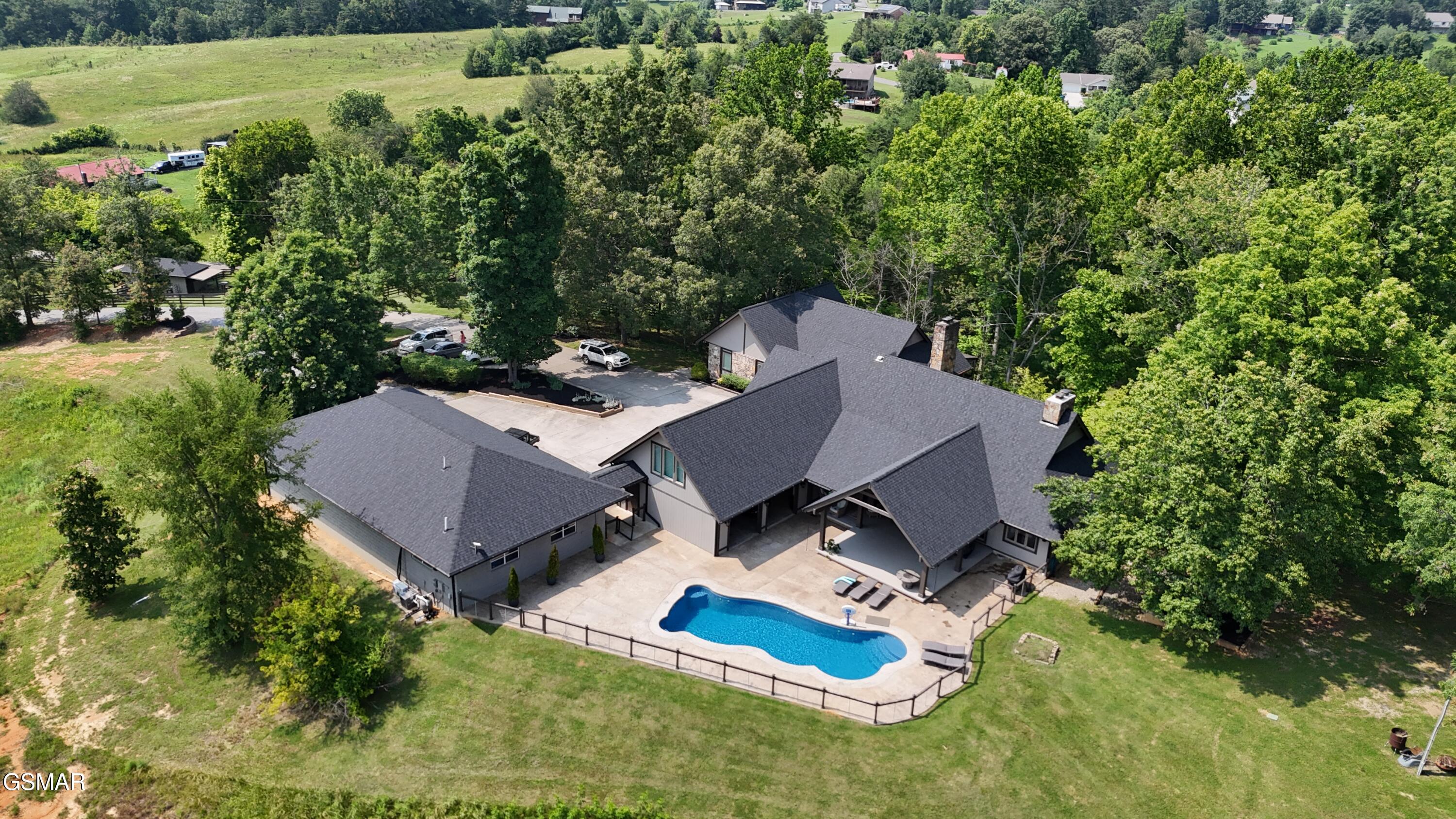 1121 Cummings Chapel Road Sevierville TN 37862