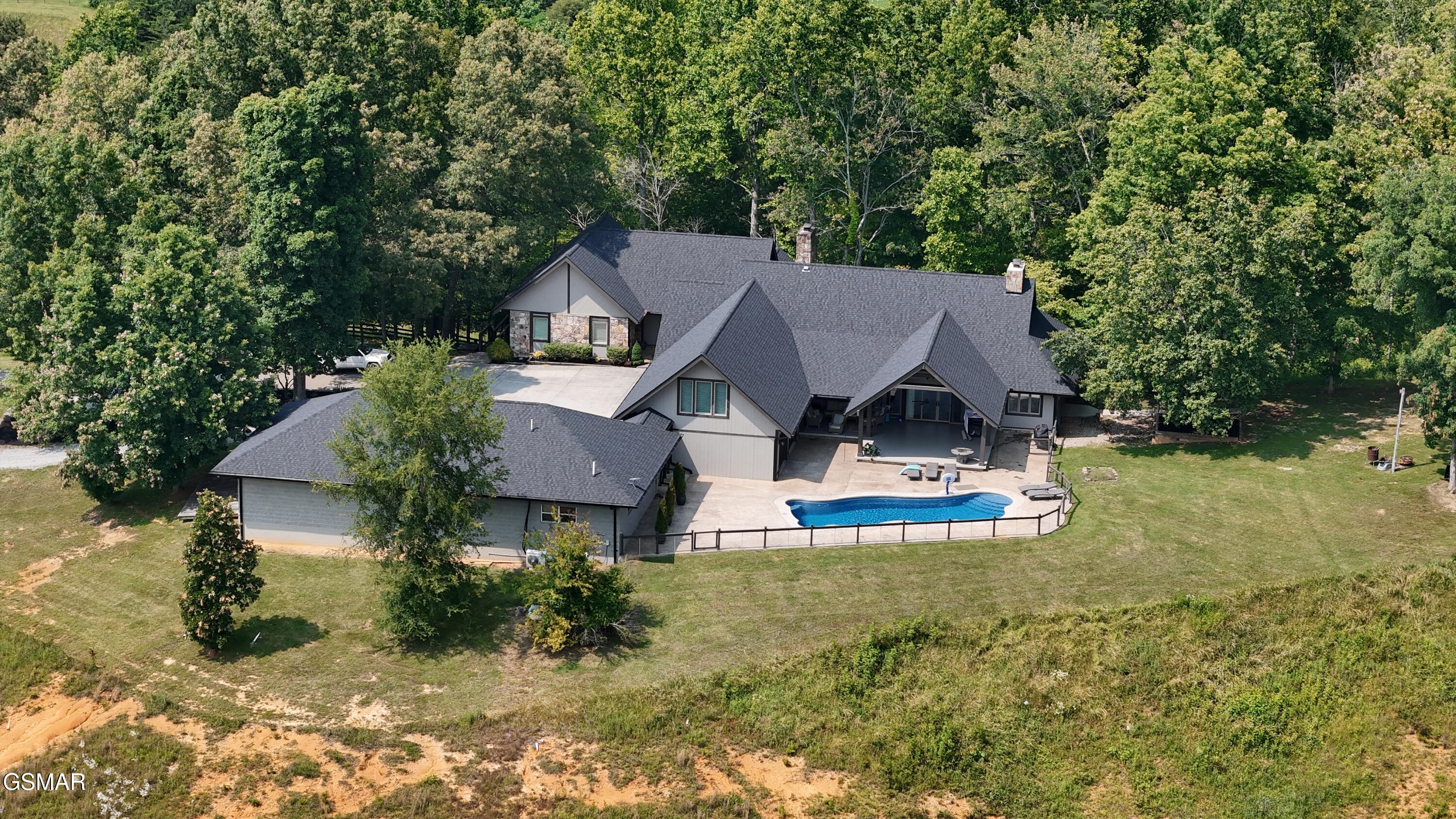 1121 Cummings Chapel Road Sevierville TN 37862