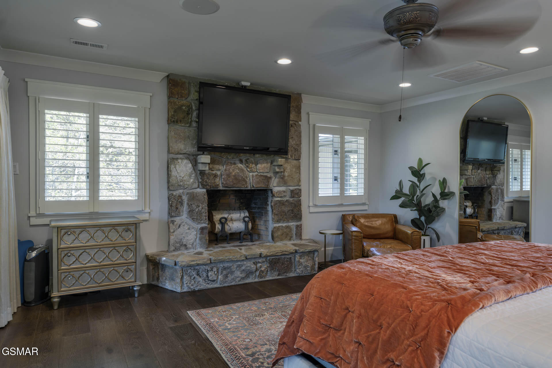 1121 Cummings Chapel Road Sevierville TN 37862