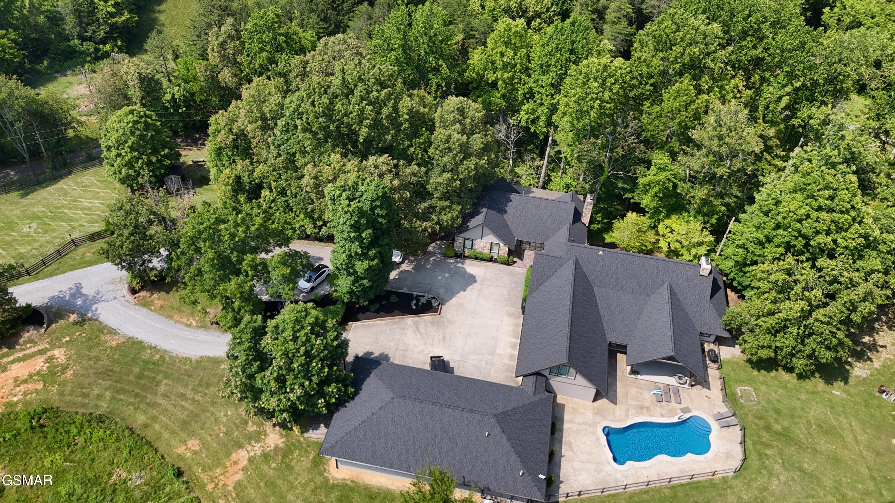 1121 Cummings Chapel Road Sevierville TN 37862